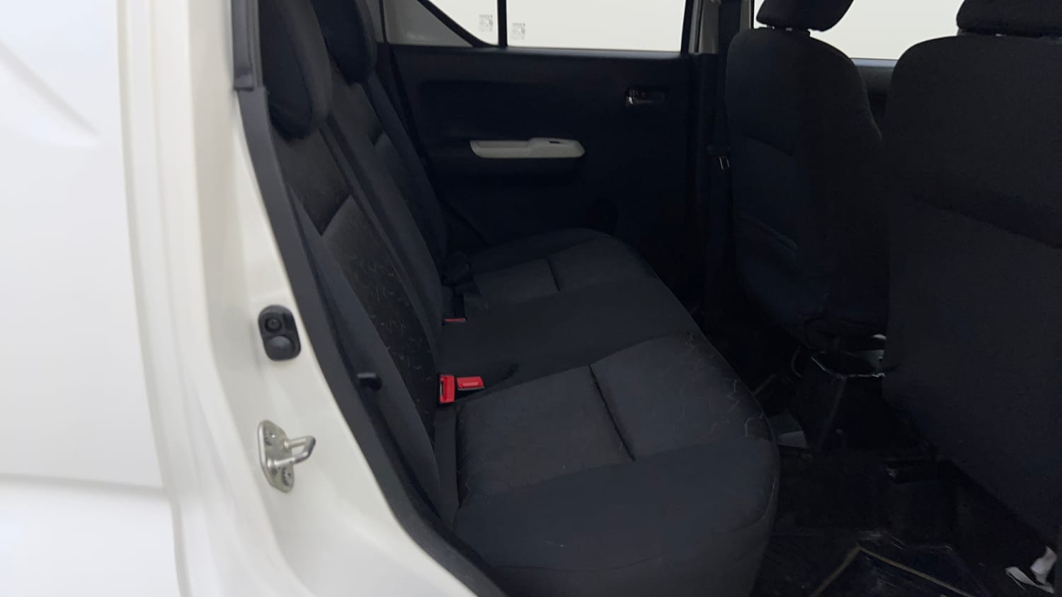 Used 2018 Maruti Suzuki Ignis [2017-2020] Zeta AMT Petrol Dual Tone Petrol Automatic interior RIGHT SIDE REAR DOOR CABIN VIEW