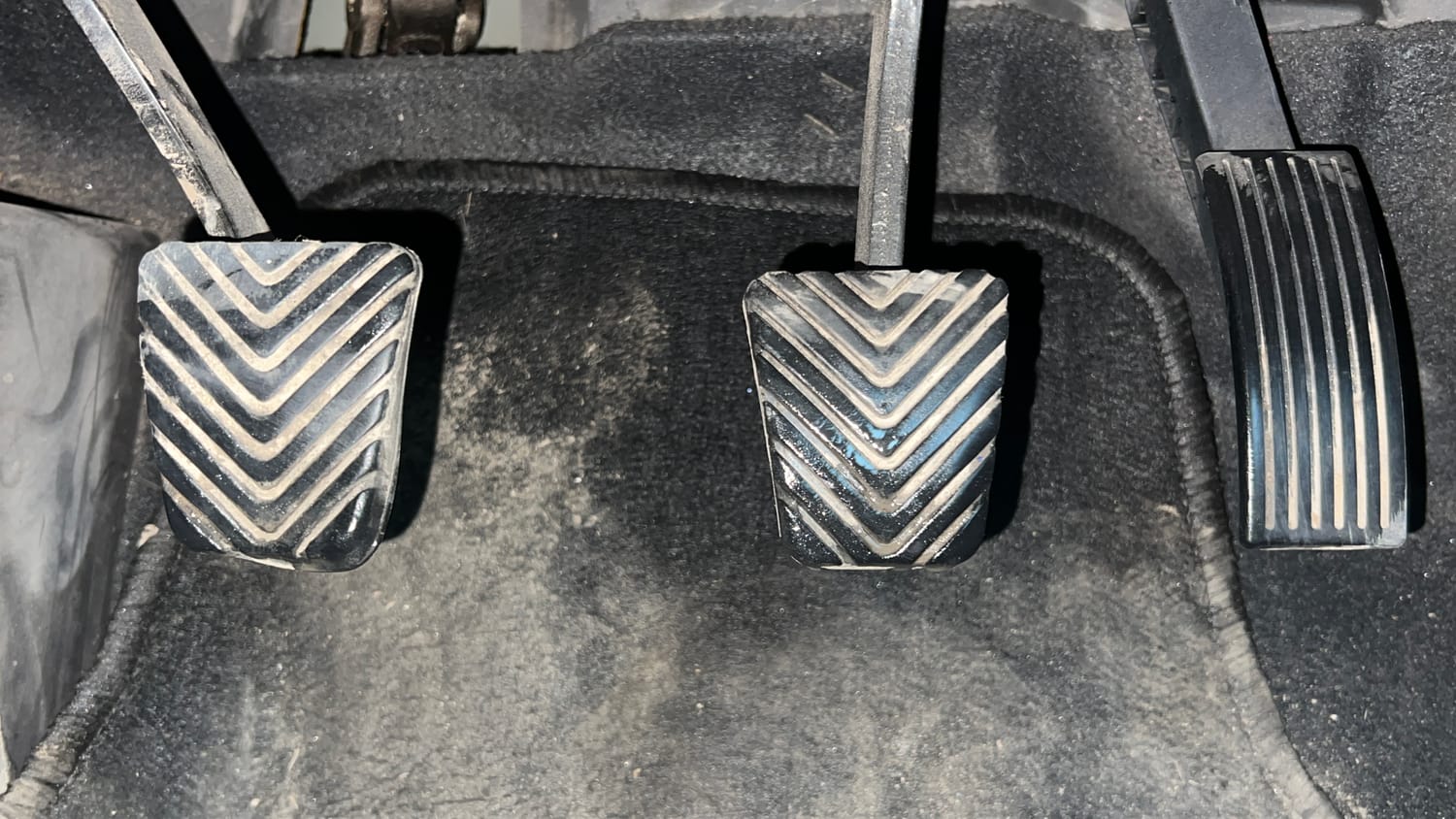 Used 2016 Hyundai Elite i20 Asta 1.2 Petrol Manual interior PEDALS VIEW
