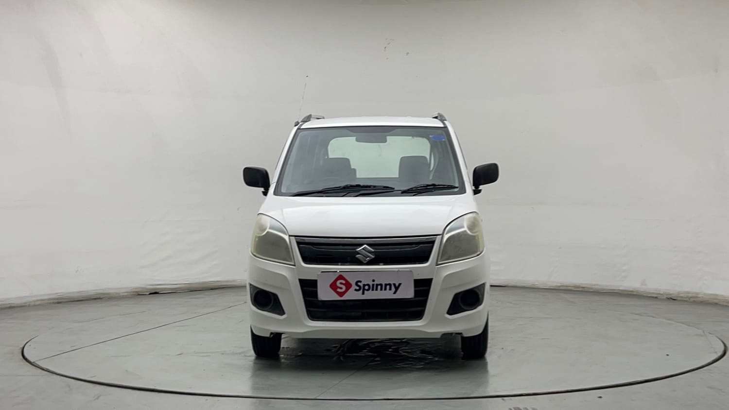 Used 2013 Maruti Suzuki Wagon R LXI Petrol Manual exterior FRONT VIEW