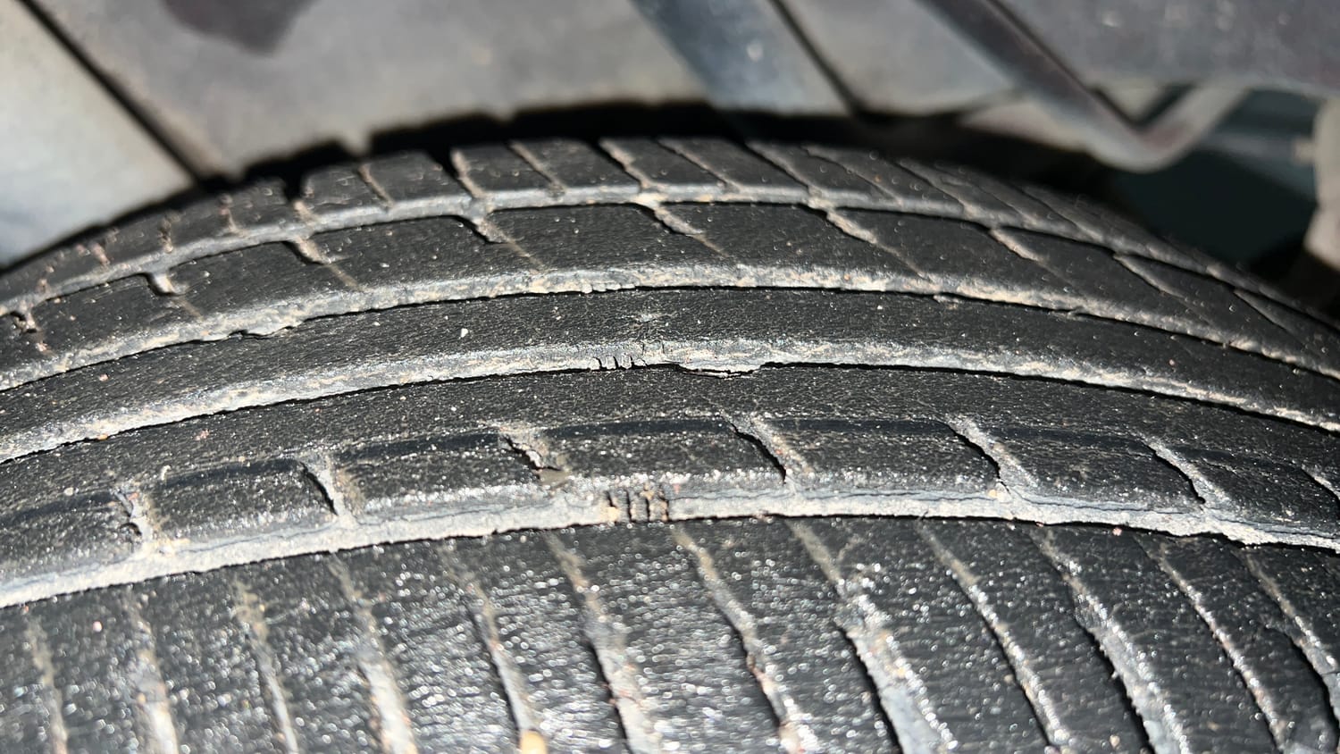 Used 2019 Datsun Redi-GO T (O) Petrol Manual tyres RIGHT REAR TYRE TREAD VIEW