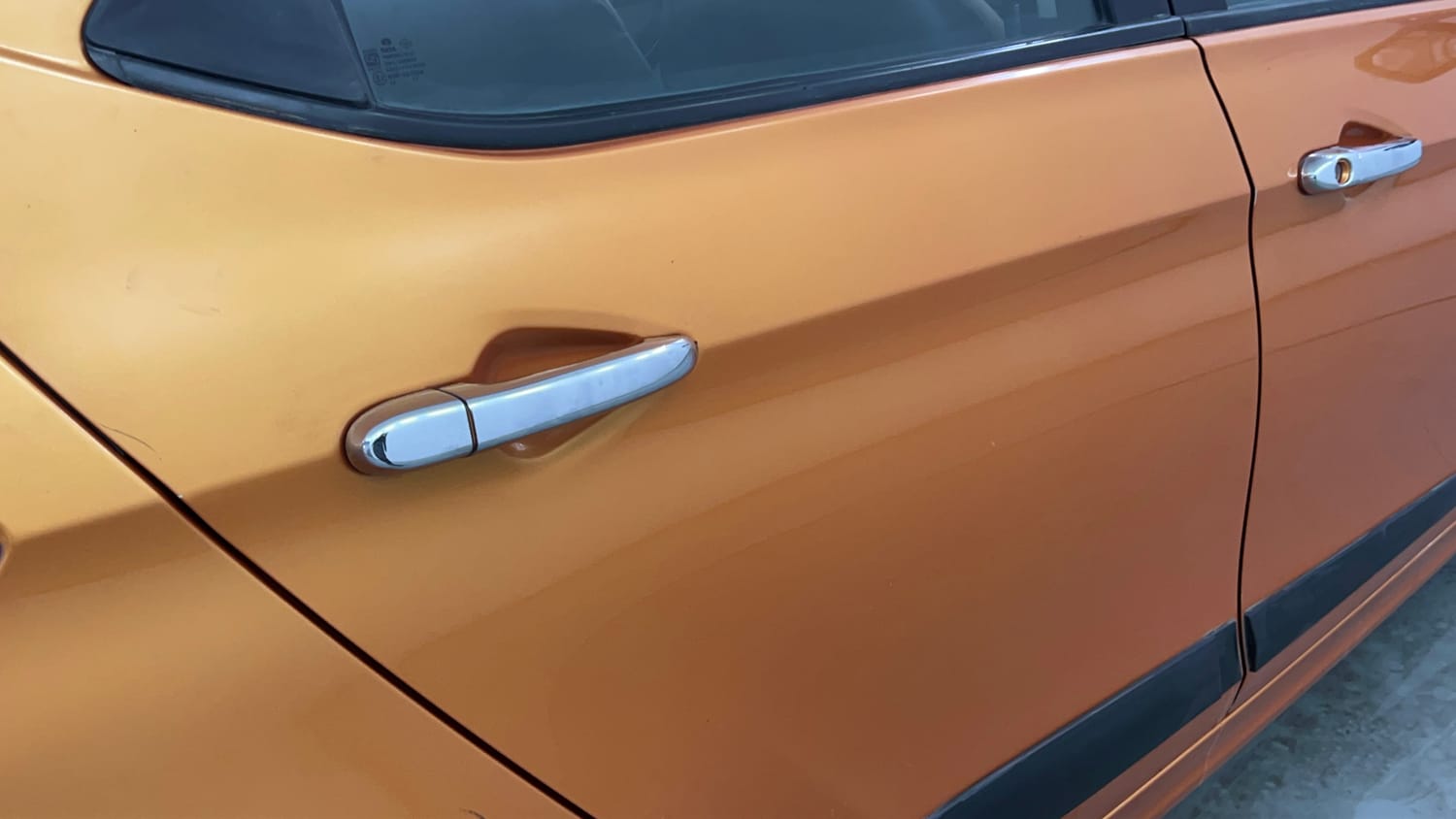 Used 2018 Tata Tiago Revotron XZ Petrol Manual dents MINOR SCRATCH