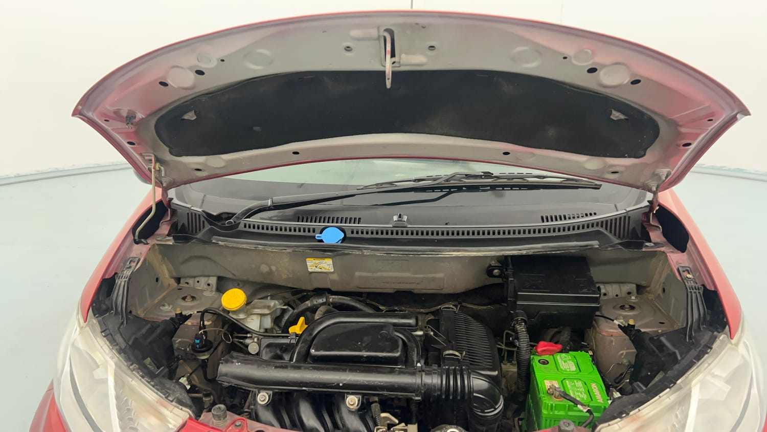 Used 2019 Datsun Redi-GO T (O) Petrol Manual engine ENGINE & BONNET OPEN FRONT VIEW
