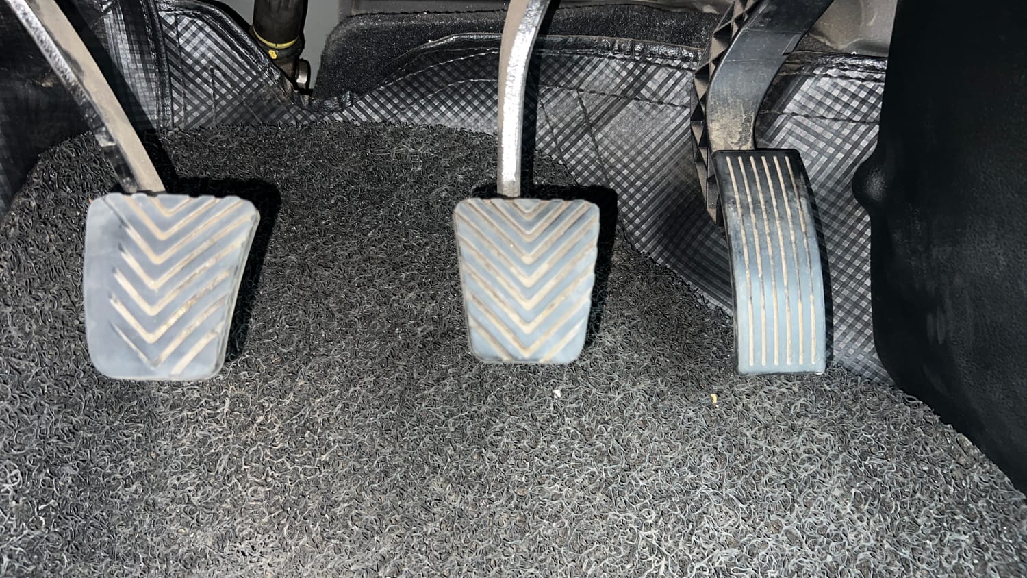 Used 2021 Hyundai Venue SX 1.5 CRDi Diesel Manual interior PEDALS VIEW