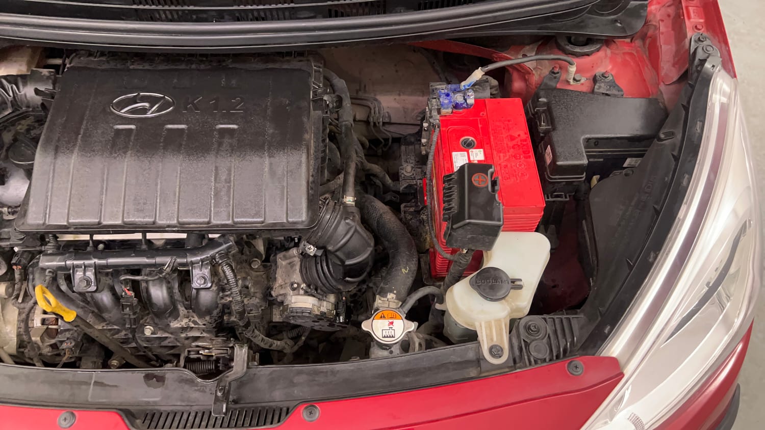 Used 2017 Hyundai Grand i10 Sportz (O) 1.2 Kappa VTVT Petrol Manual engine ENGINE LEFT SIDE VIEW