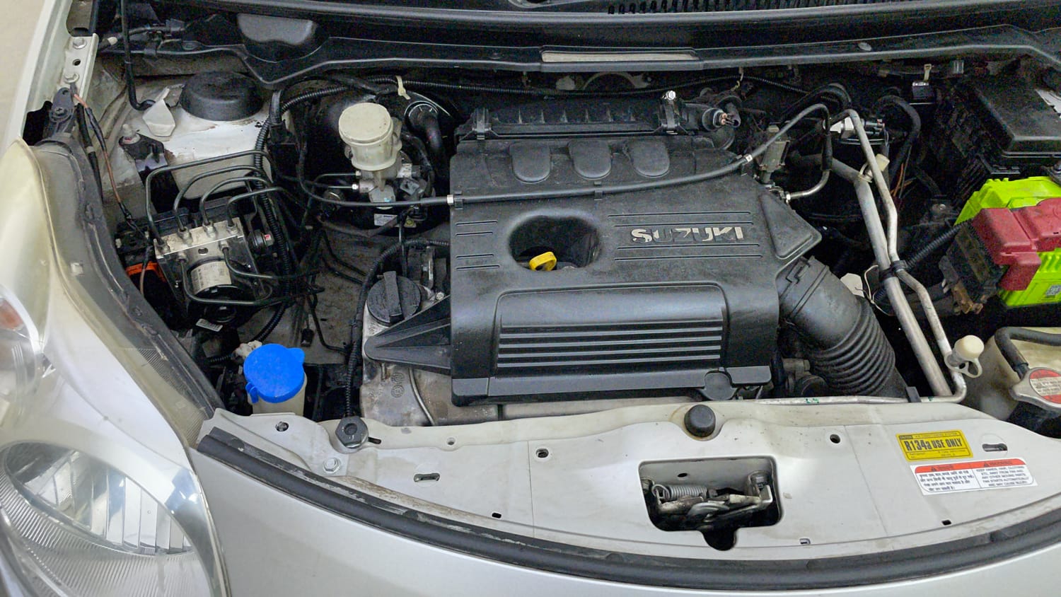 Used 2012 Maruti Suzuki A-Star Vxi (ABS) AT Petrol Automatic engine ENGINE RIGHT SIDE VIEW