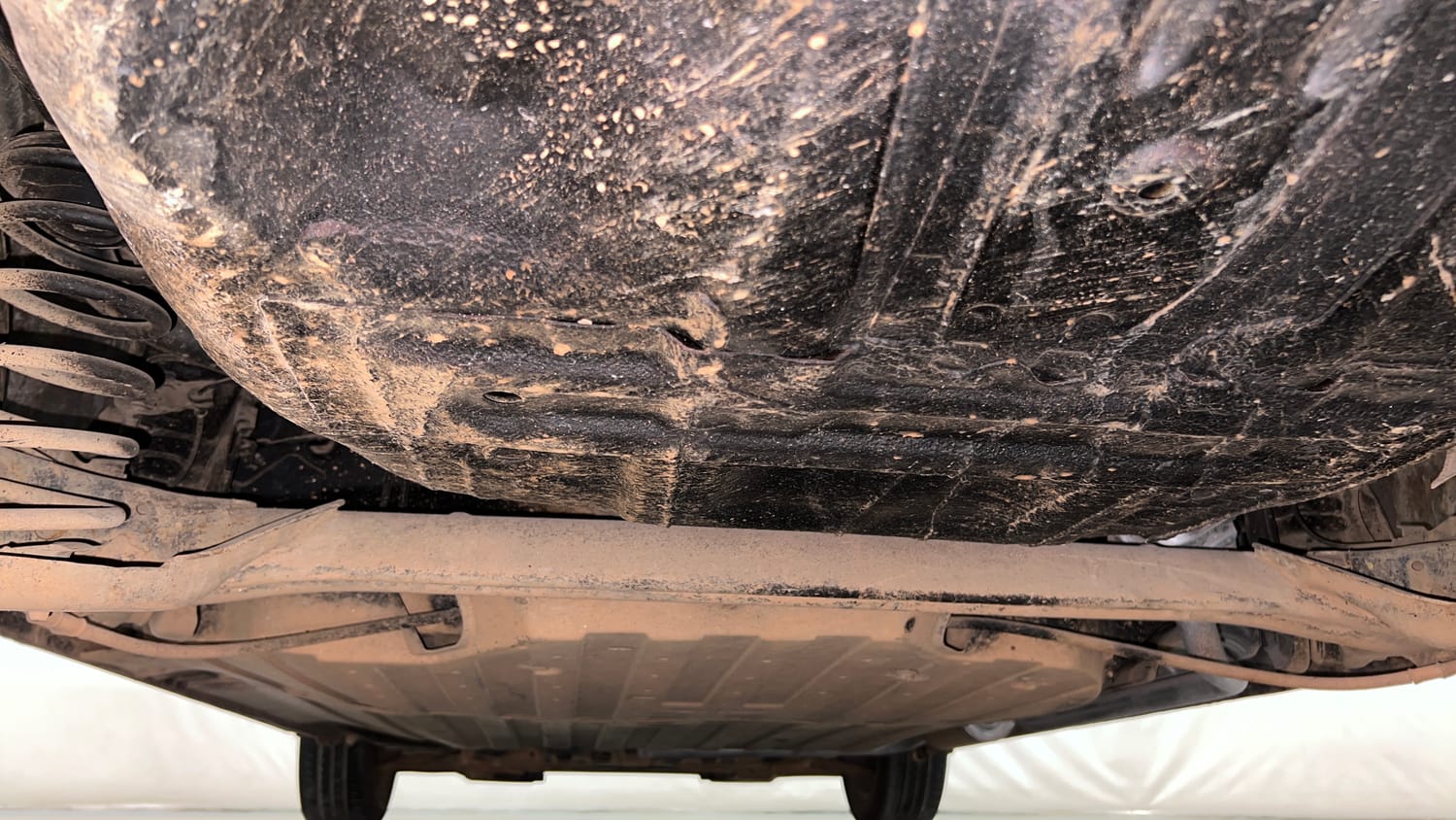 Used 2016 Honda Jazz S AT Petrol Automatic extra REAR UNDERBODY VIEW (TAKEN FROM REAR)