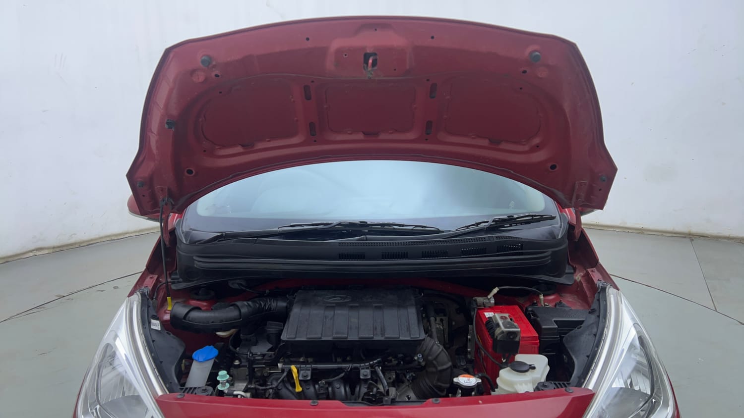 Used 2019 Hyundai Grand i10 Sportz 1.2 Kappa VTVT Petrol Manual engine ENGINE & BONNET OPEN FRONT VIEW