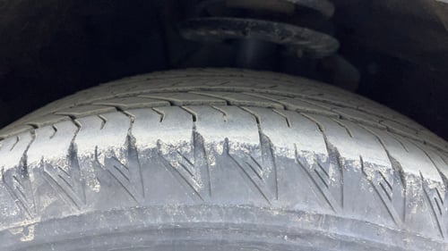 Used 2024 Mahindra XUV700 AX7 Luxury Pack Petrol AT 7 STR Petrol Automatic tyres LEFT FRONT TYRE TREAD VIEW