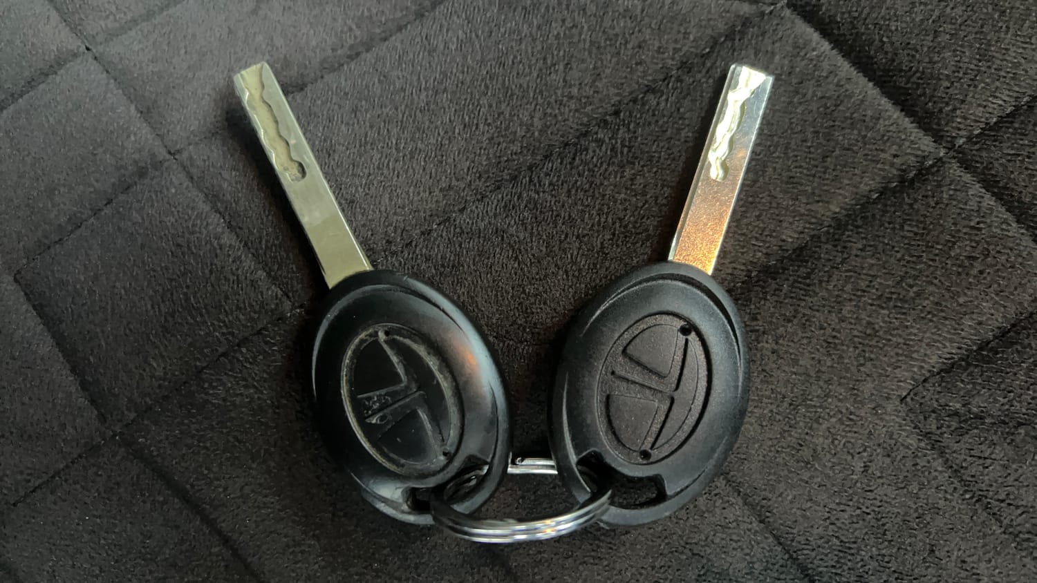Used 2022 Tata Punch Pure MT Petrol Manual extra CAR KEY VIEW
