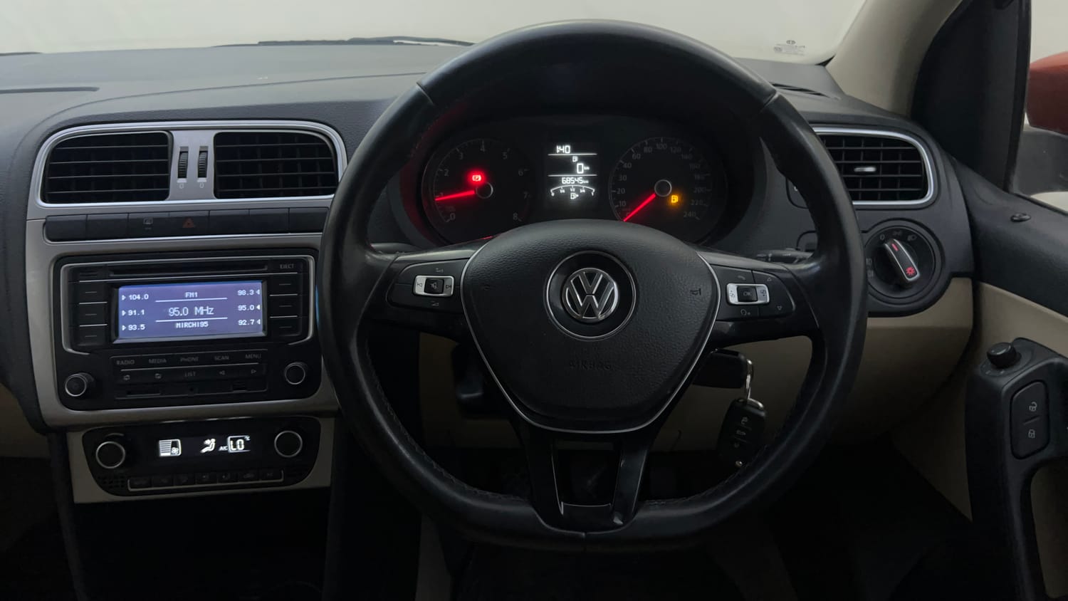 Used 2014 Volkswagen Polo Highline1.2L (P) Petrol Manual interior STEERING VIEW