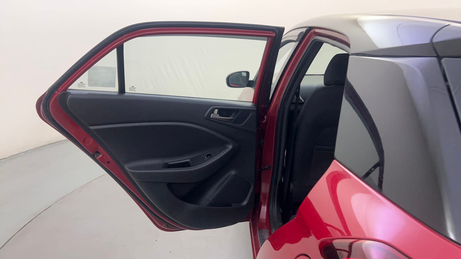 Used 2017 Hyundai Elite i20 Asta 1.2 Dual Tone Petrol Manual interior LEFT REAR DOOR OPEN VIEW