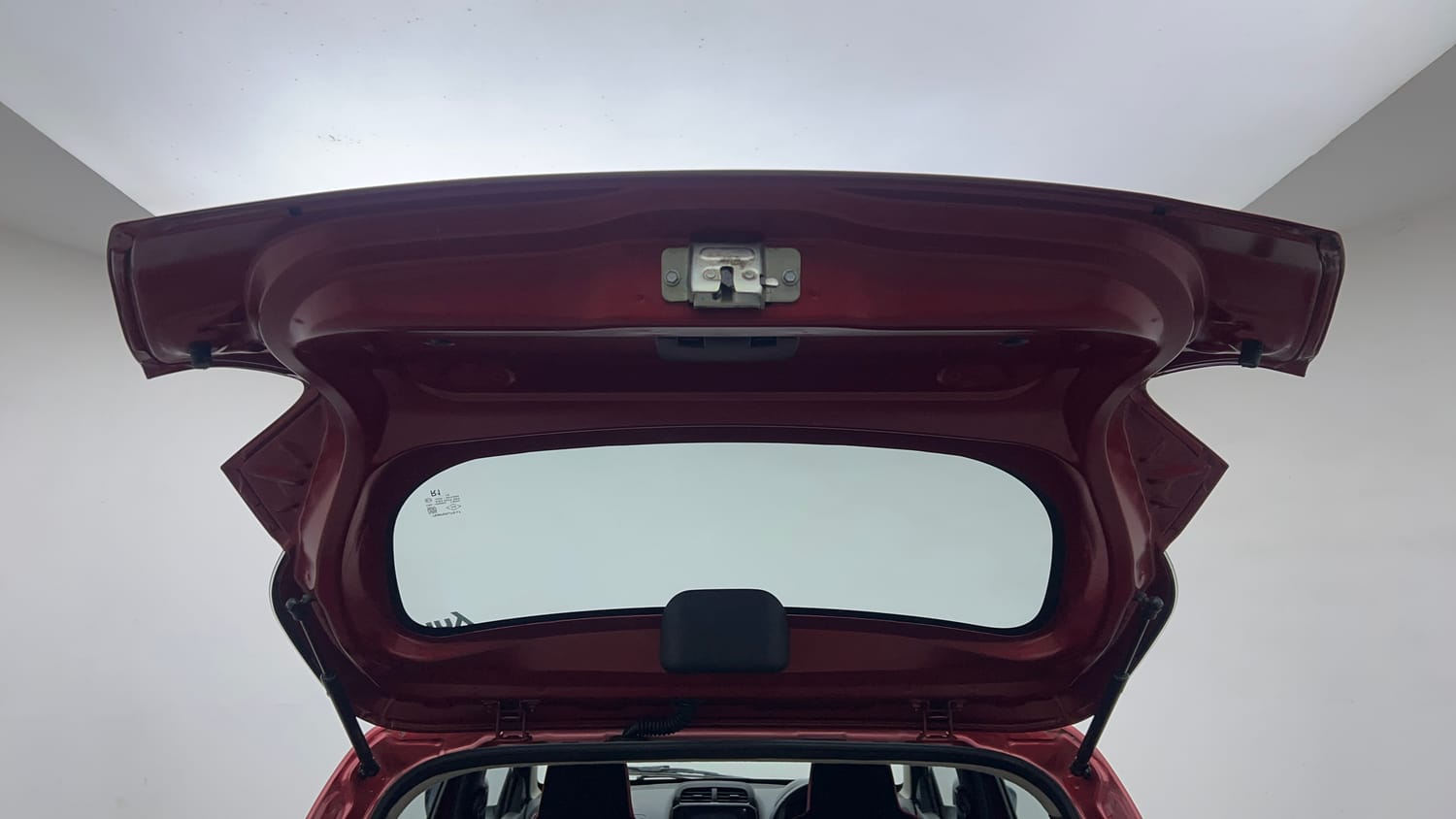 Used 2021 Renault Kwid RXT 1.0 Opt Petrol Manual interior DICKY DOOR OPEN VIEW