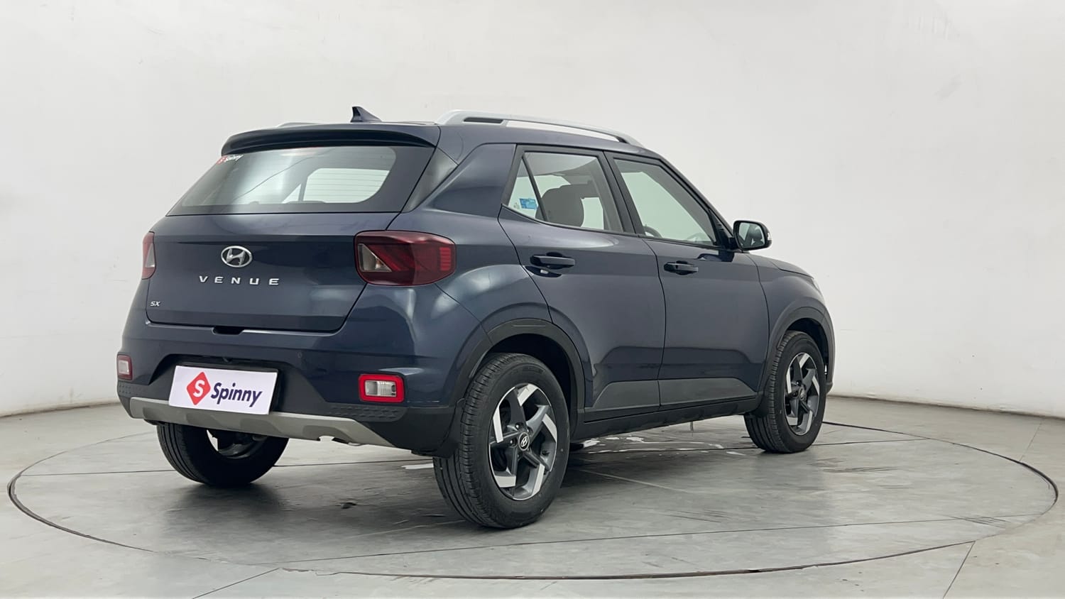 Used 2021 Hyundai Venue SX 1.5 CRDi Diesel Manual exterior RIGHT REAR CORNER VIEW