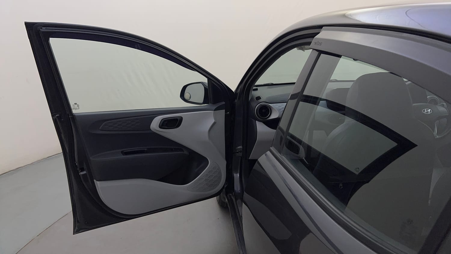 Used 2021 Hyundai Grand i10 Nios Magna 1.2 Kappa VTVT Petrol Manual interior LEFT FRONT DOOR OPEN VIEW