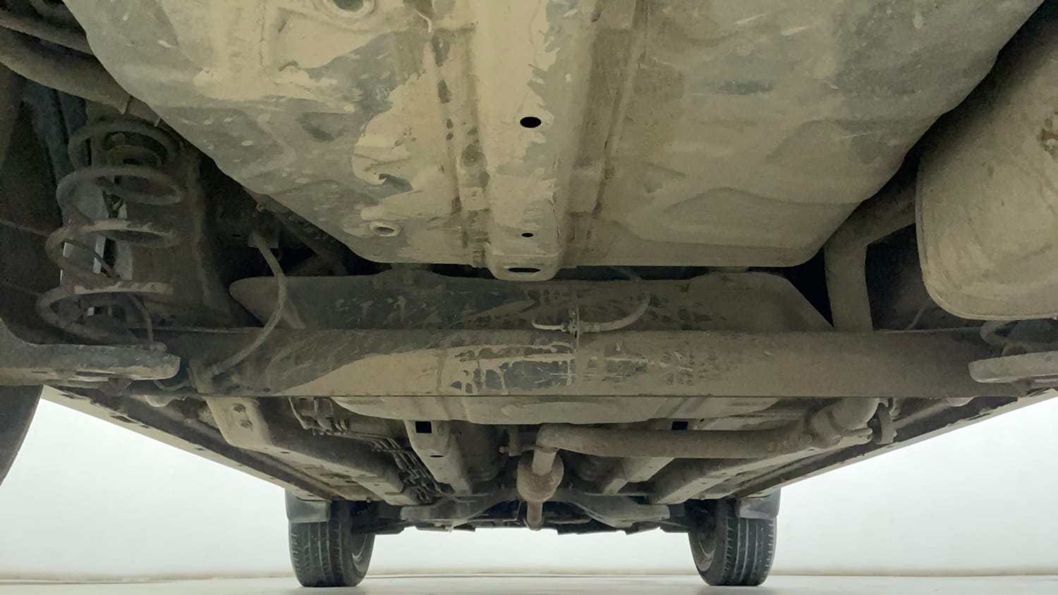 Used 2020 Tata Nexon XZ Plus Petrol Manual extra REAR UNDERBODY VIEW (TAKEN FROM REAR)
