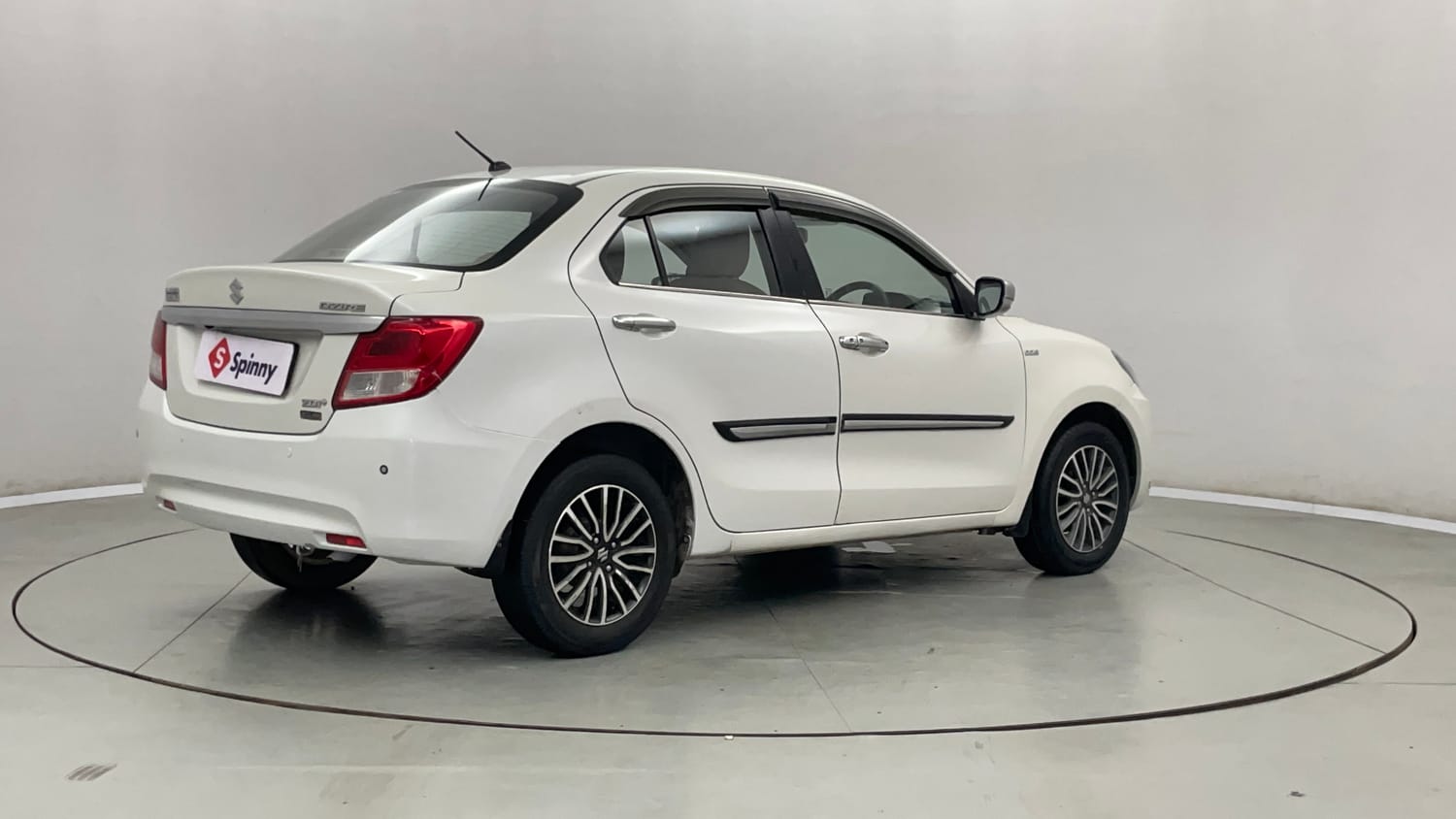 Used 2017 Maruti Suzuki Dzire ZDi Plus AMT Diesel Automatic exterior RIGHT REAR CORNER VIEW