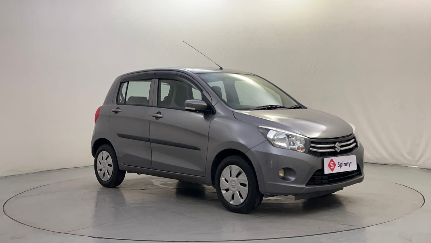 Used 2016 Maruti Suzuki Celerio ZXi AMT Petrol Automatic exterior RIGHT FRONT CORNER VIEW