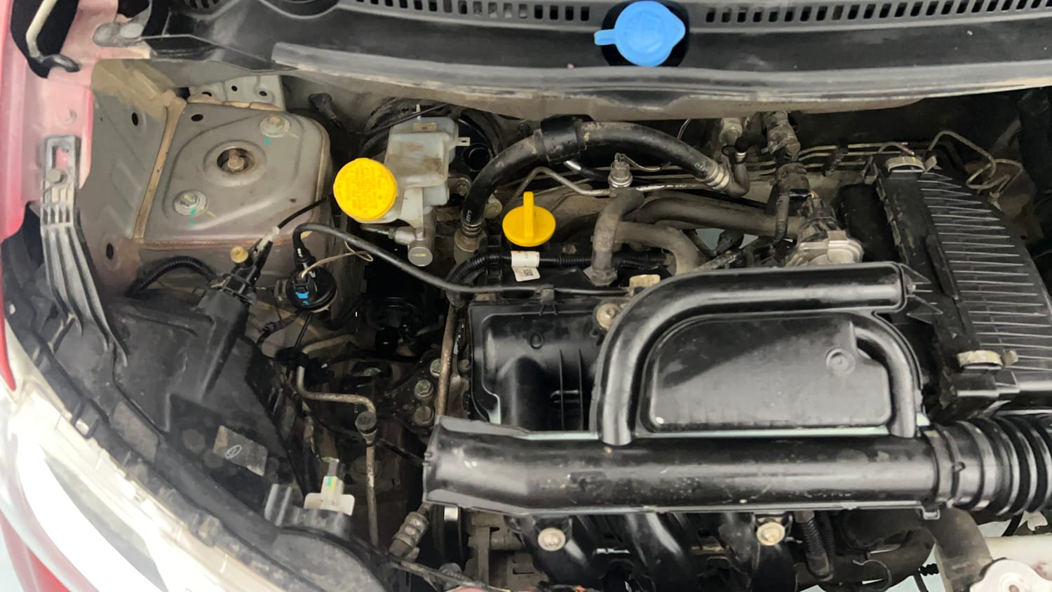 Used 2019 Datsun Redi-GO T (O) Petrol Manual engine ENGINE RIGHT SIDE VIEW