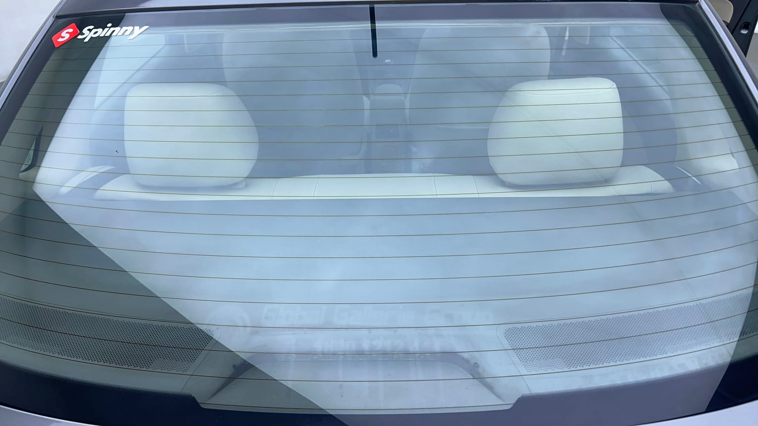 Used 2013 Volkswagen Vento Highline Petrol Petrol Manual top_features Rear defogger