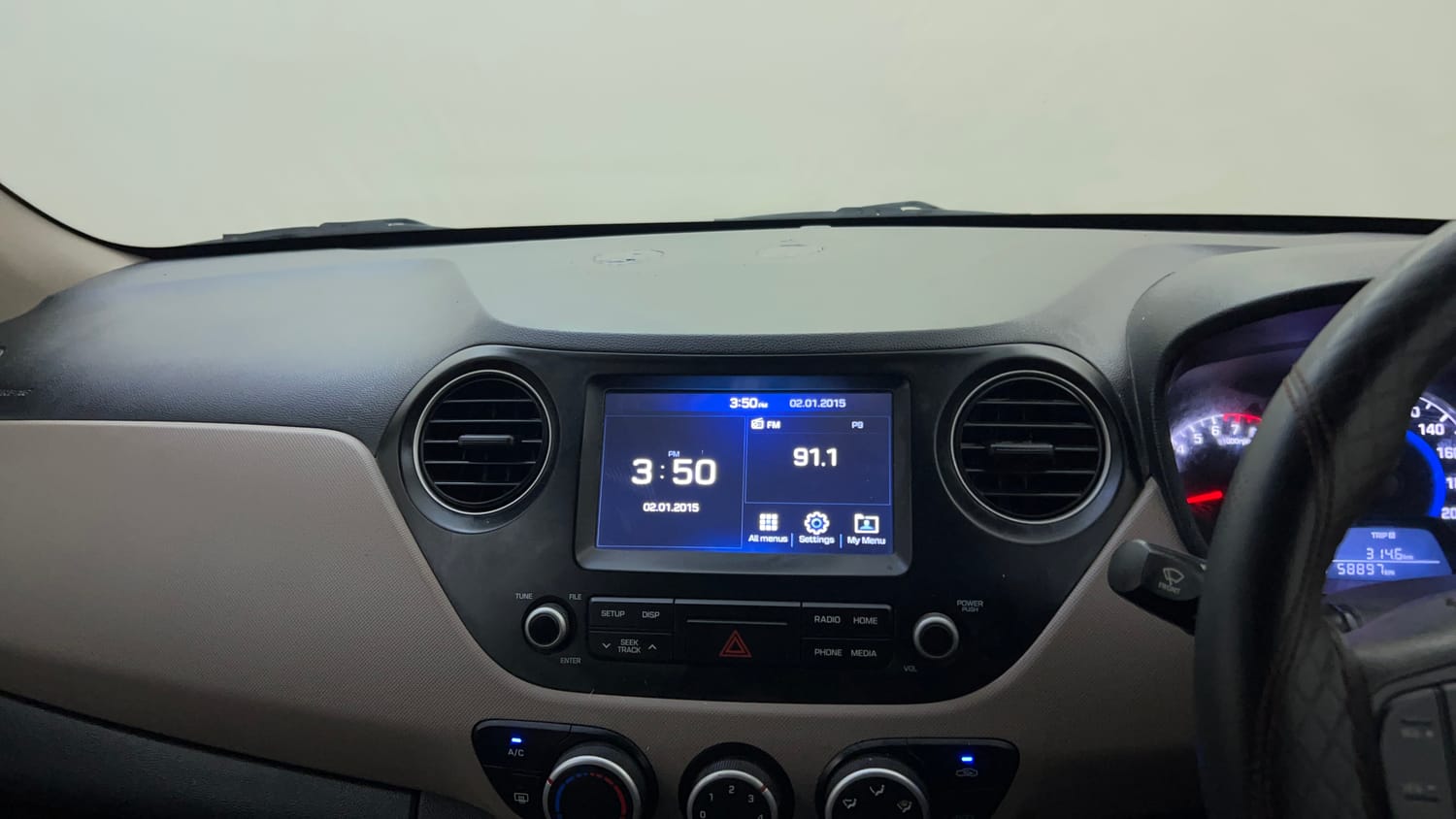 Used 2019 Hyundai Grand i10 Sportz 1.2 Kappa VTVT Petrol Manual top_features Integrated (in-dash) music system