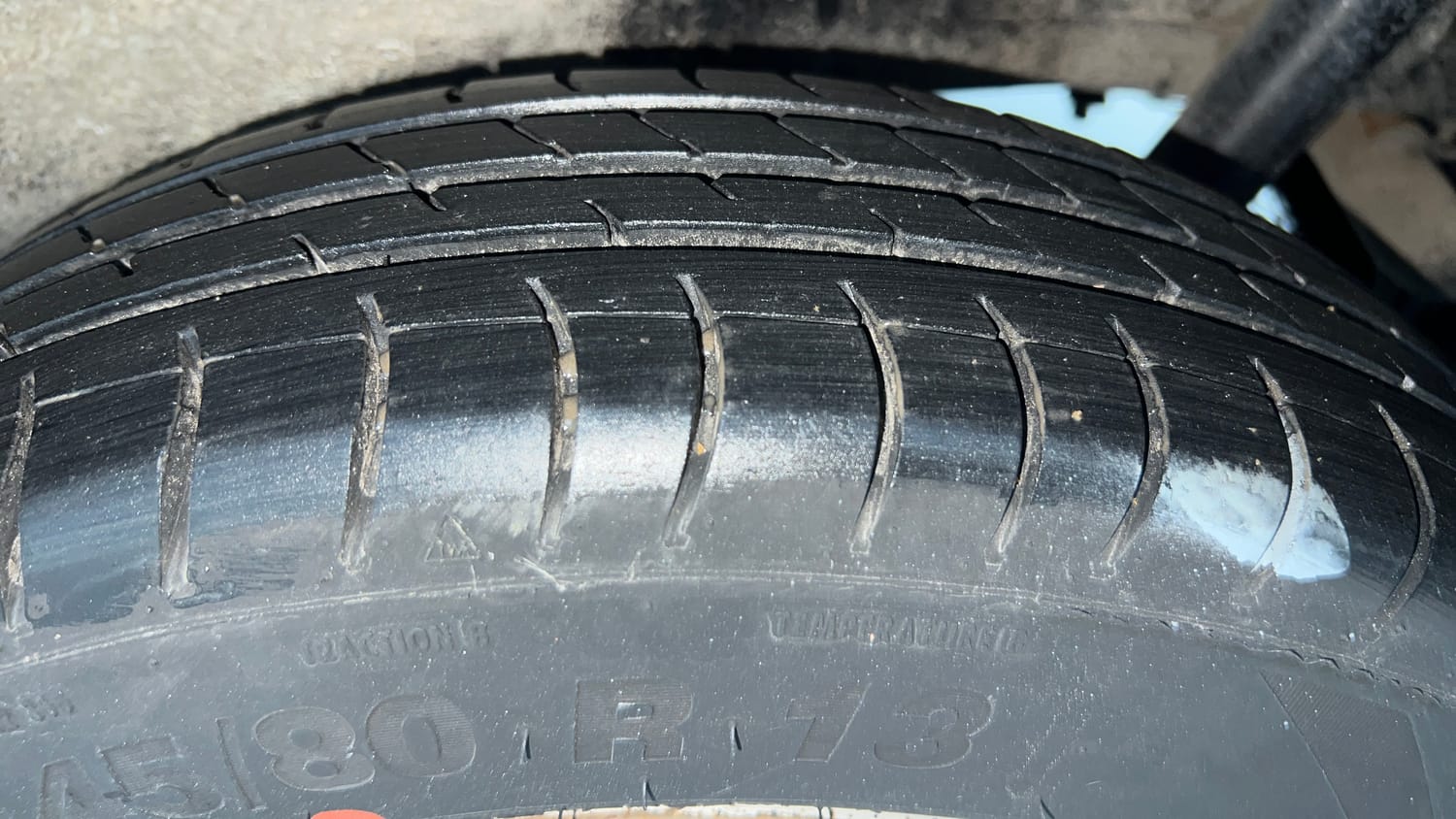 Used 2013 Maruti Suzuki Wagon R LXI CNG Cng Manual tyres LEFT REAR TYRE TREAD VIEW