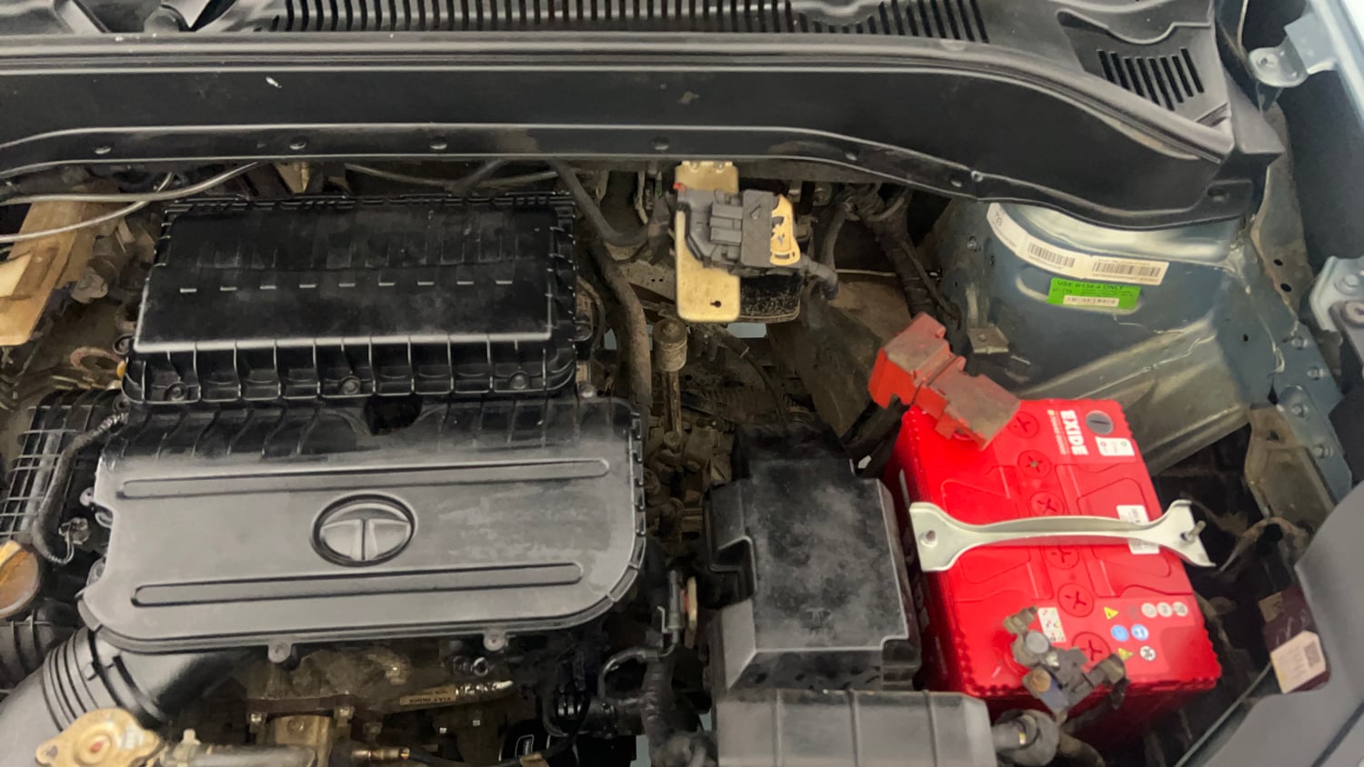 Used 2022 Tata Punch Creative Dual Tone Petrol Manual engine ENGINE LEFT SIDE VIEW