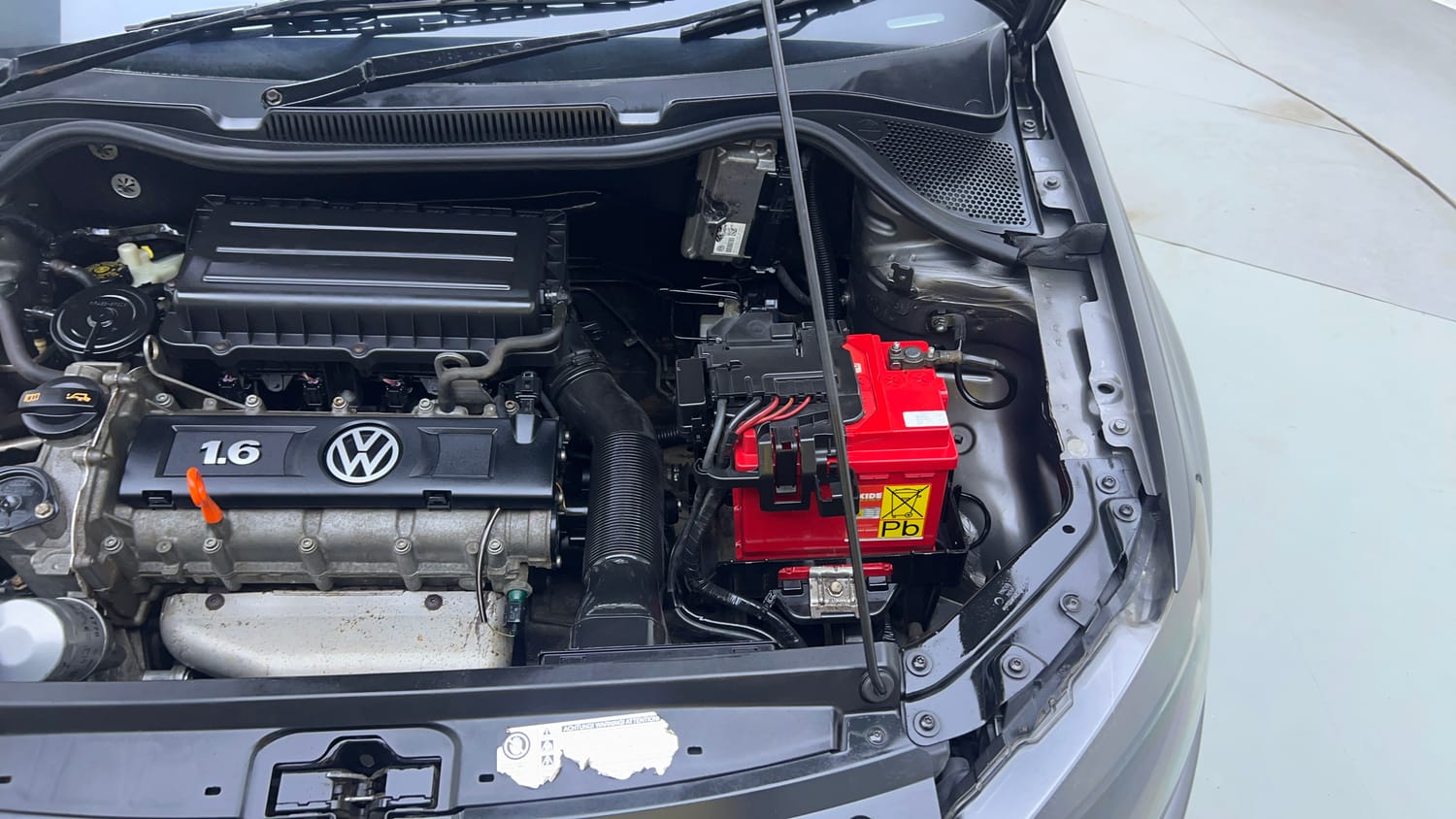 Used 2013 Volkswagen Vento Highline Petrol Petrol Manual engine ENGINE LEFT SIDE VIEW