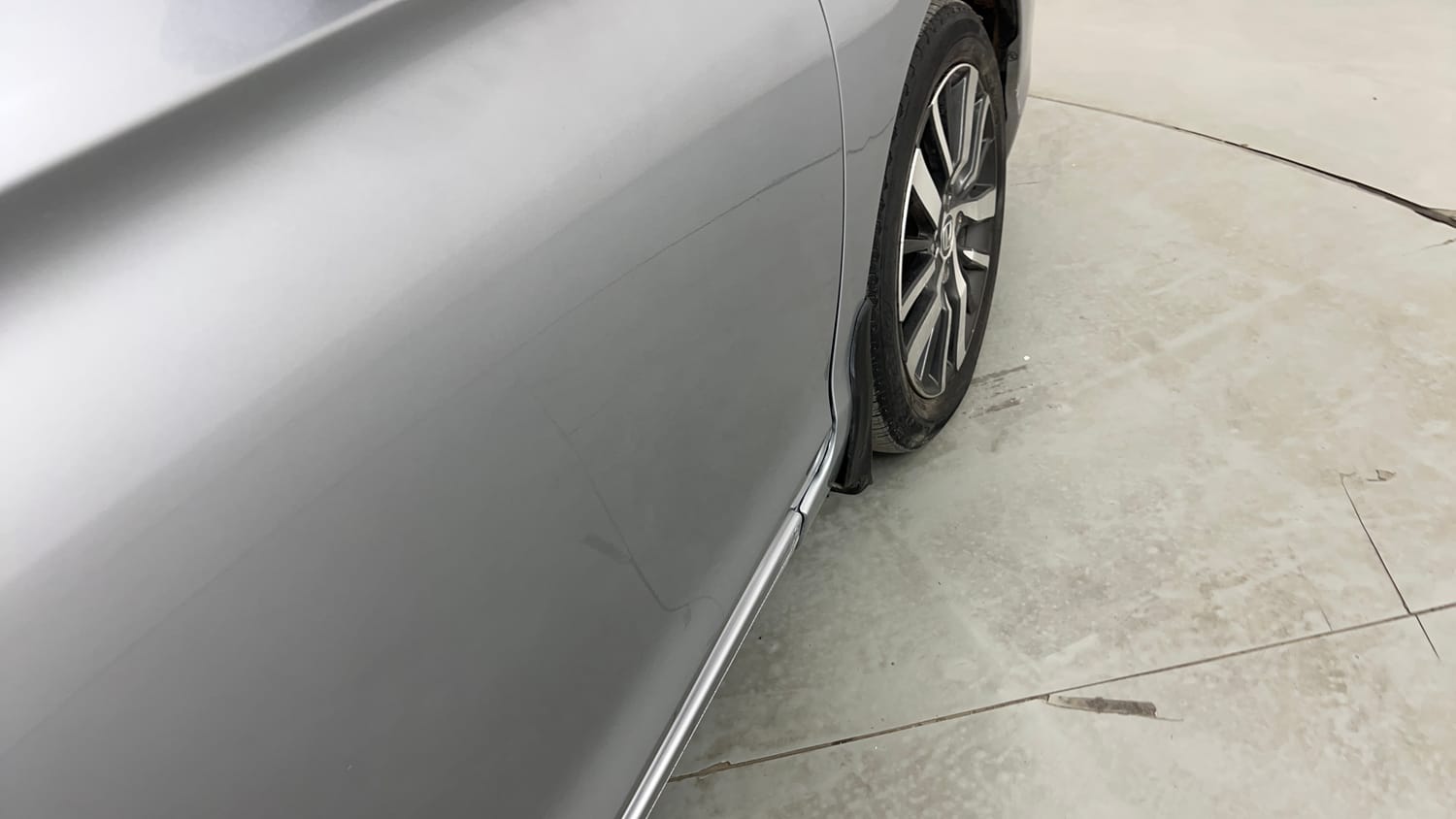 Used 2022 Honda City ZX CVT Petrol Petrol Automatic dents MINOR DENT