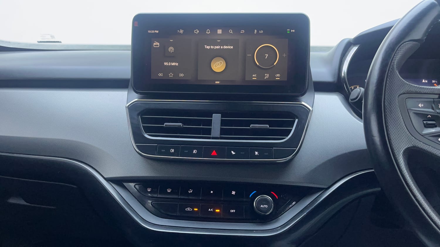 Used 2023 Tata Harrier XZ Plus Dark Edition Diesel Manual interior MUSIC SYSTEM & AC CONTROL VIEW
