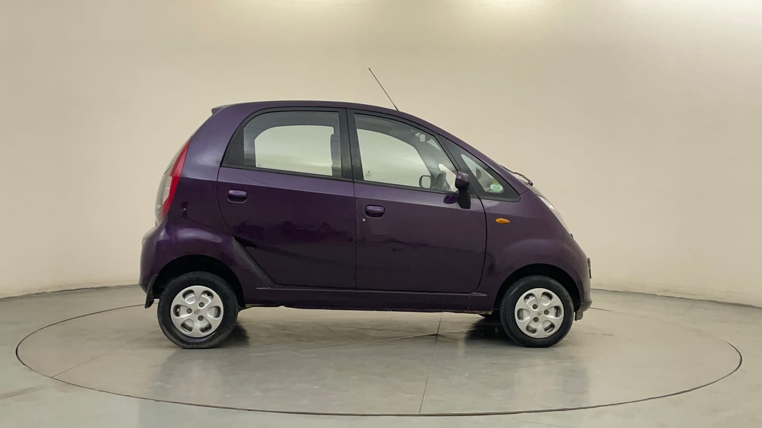 Used 2015 Tata Nano Twist XTA Petrol Automatic exterior RIGHT SIDE VIEW