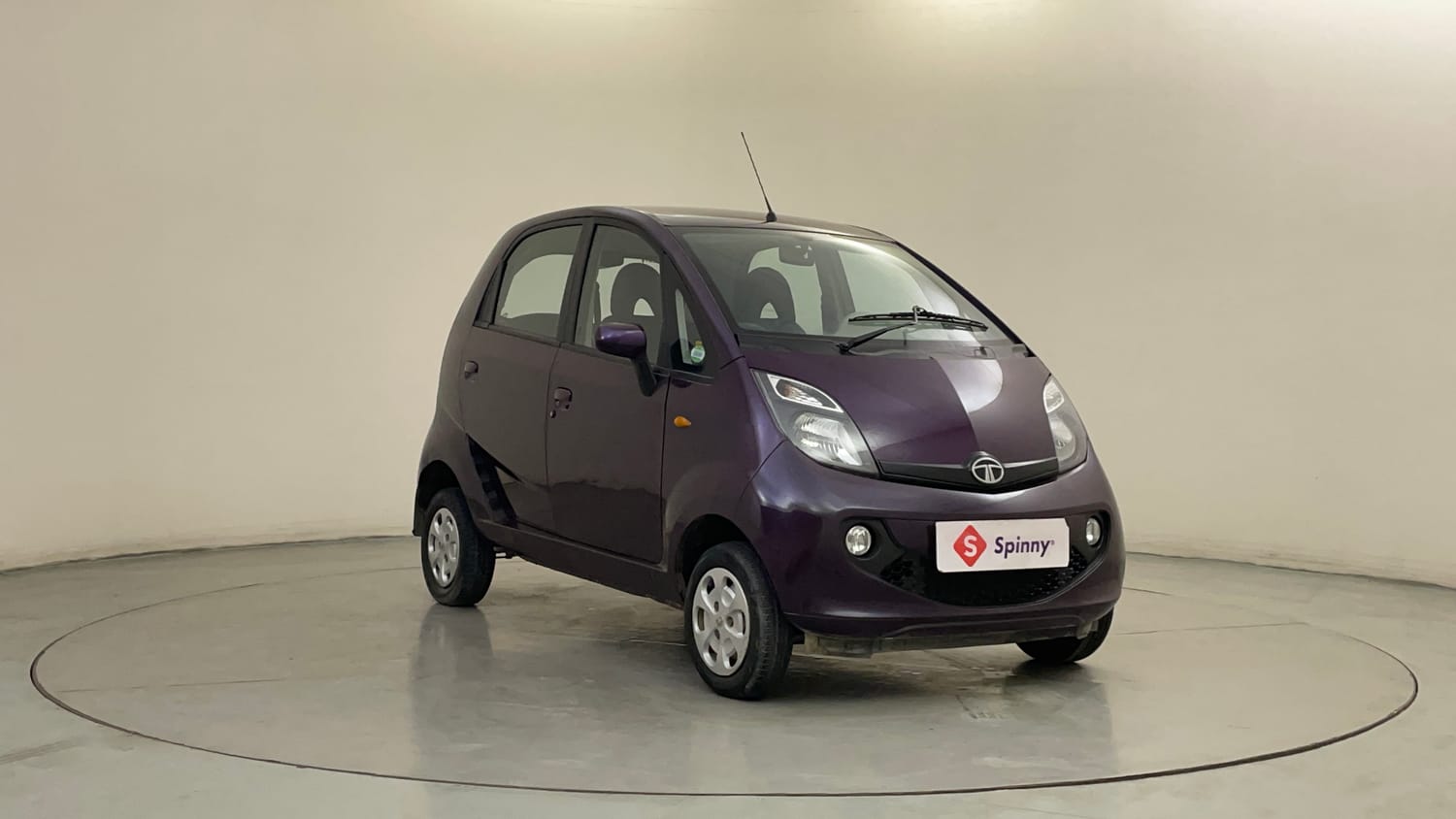 Used 2015 Tata Nano Twist XTA Petrol Automatic exterior RIGHT FRONT CORNER VIEW