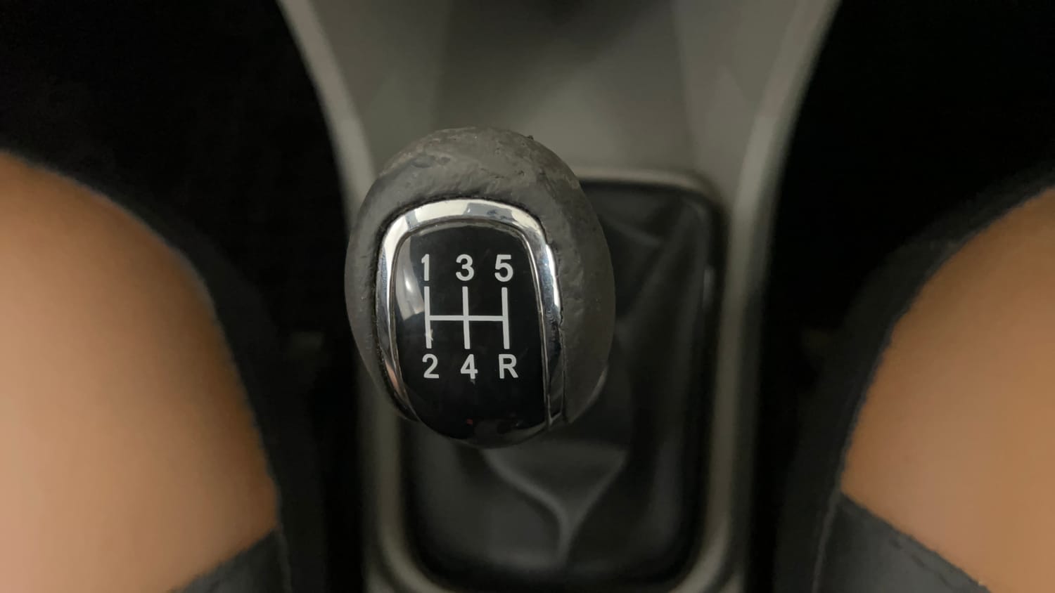 Used 2018 Tata Tiago Revotron XZ Petrol Manual interior GEAR  KNOB VIEW