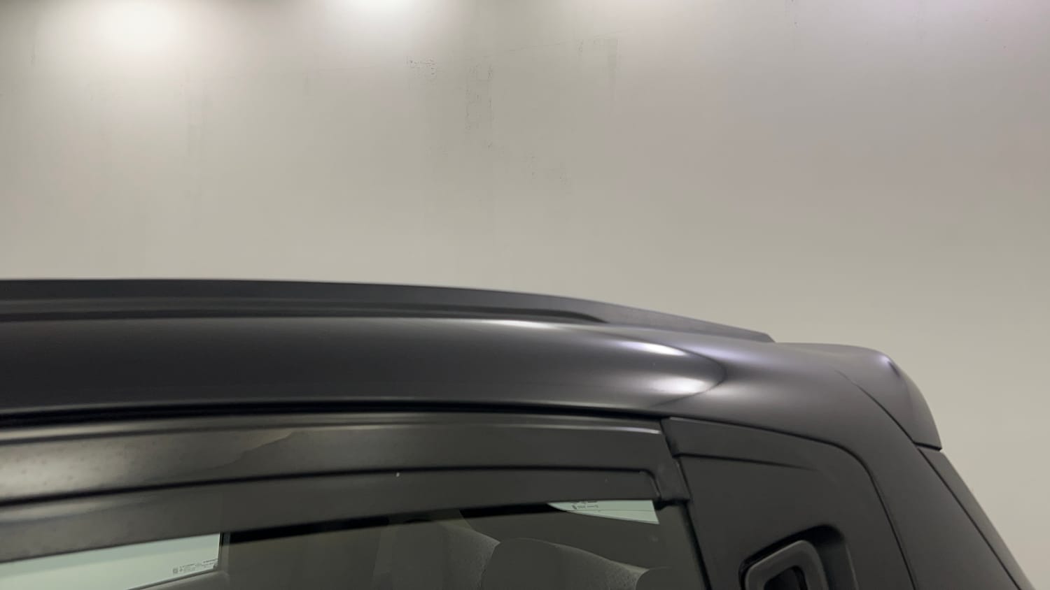Used 2016 Mahindra KUV100 K6 6 STR Petrol Manual dents MINOR SCRATCH