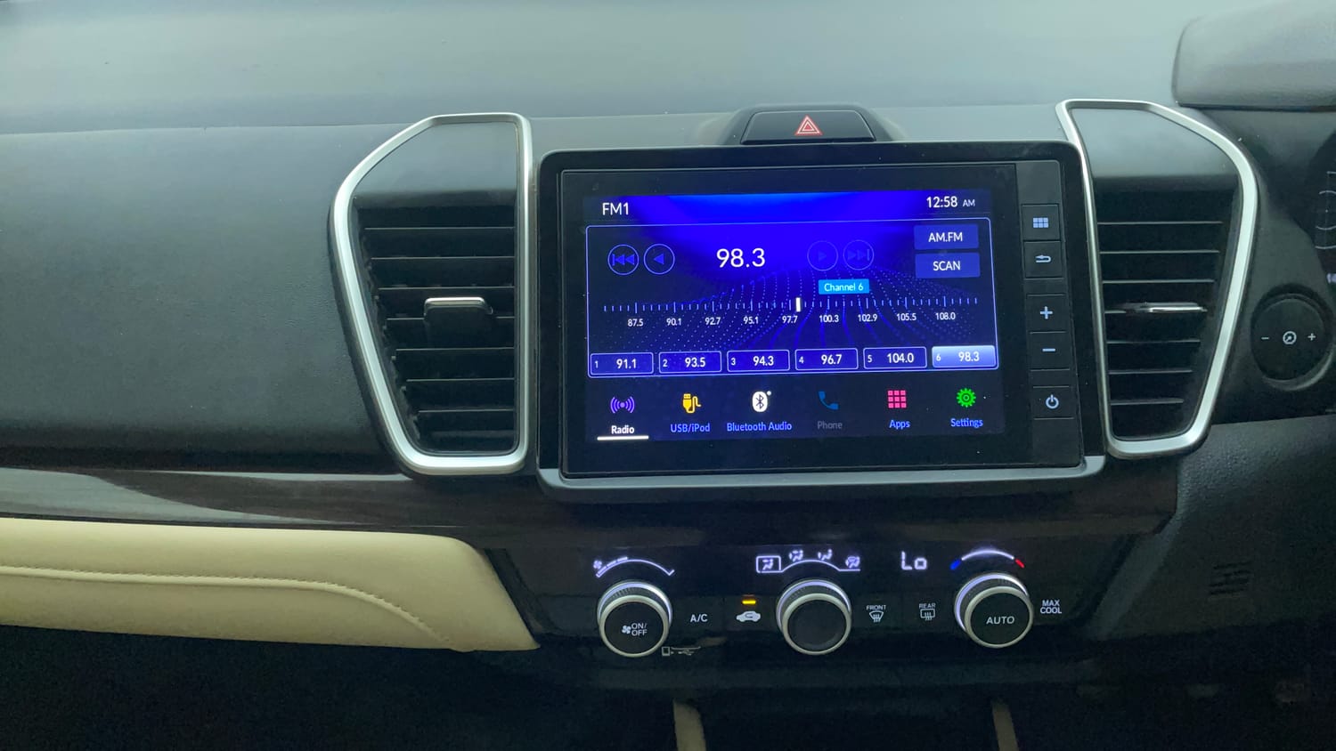 Used 2021 Honda City ZX Diesel Diesel Manual interior MUSIC SYSTEM & AC CONTROL VIEW