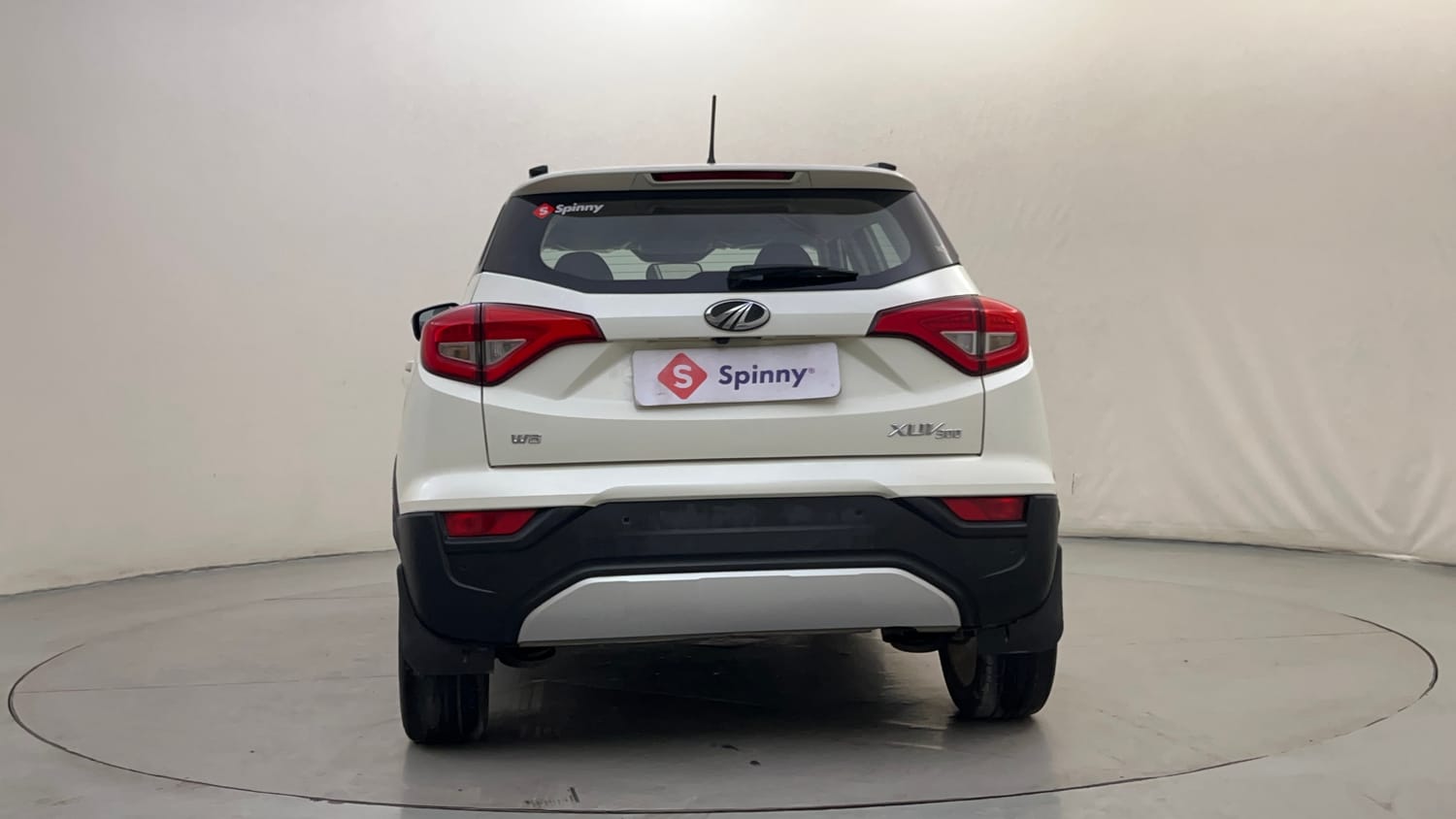 Used 2021 Mahindra XUV 300 W8 1.2 Petrol Petrol Manual exterior BACK VIEW
