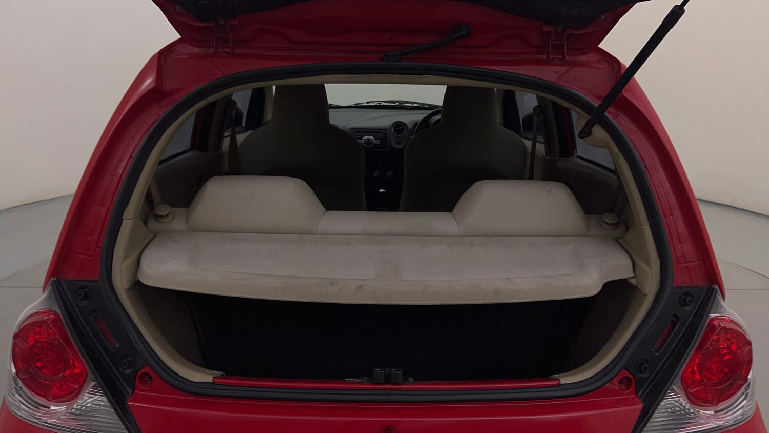 Used 2013 Honda Brio S MT Petrol Manual interior DICKY INSIDE VIEW