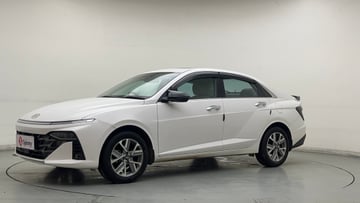 Used 2025 Hyundai Verna SX (O) 1.5 Petrol IVT Petrol Automatic Image