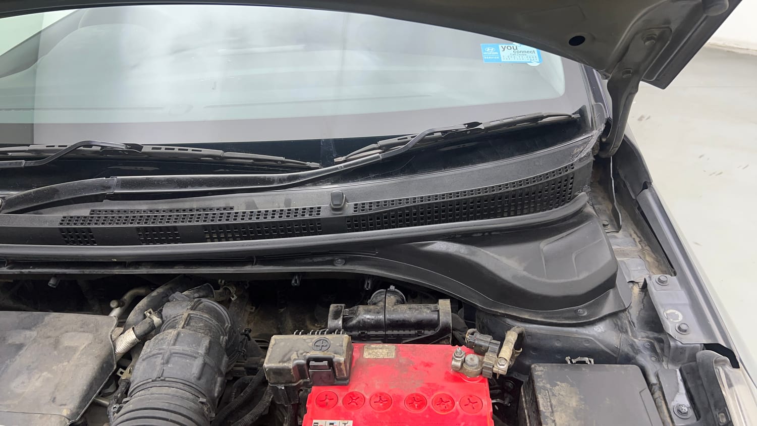 Used 2021 Hyundai Verna SX (O) 1.0 Turbo DCT Petrol Automatic engine ENGINE LEFT SIDE HINGE & APRON VIEW