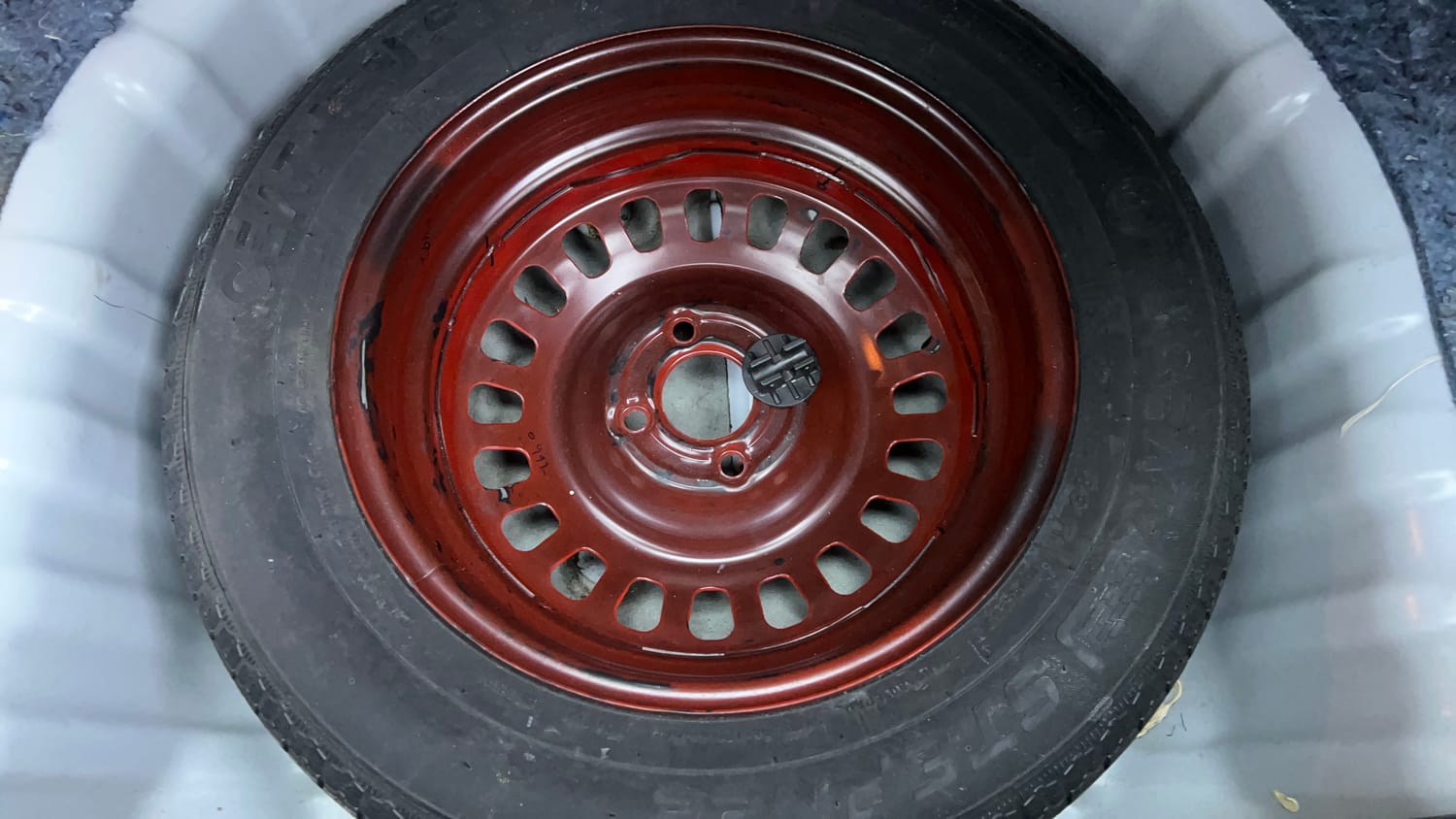 Used 2021 Nissan Magnite XV Premium Turbo Petrol Manual tyres SPARE TYRE VIEW