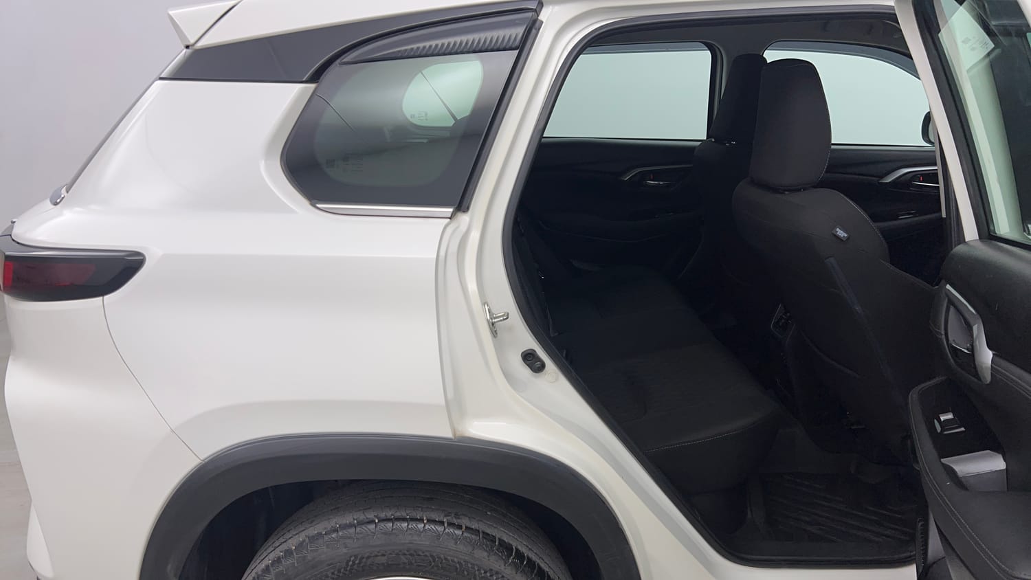 Used 2024 Toyota Urban Cruiser Hyryder G AT NeoDrive Petrol Automatic interior RIGHT SIDE REAR DOOR CABIN VIEW