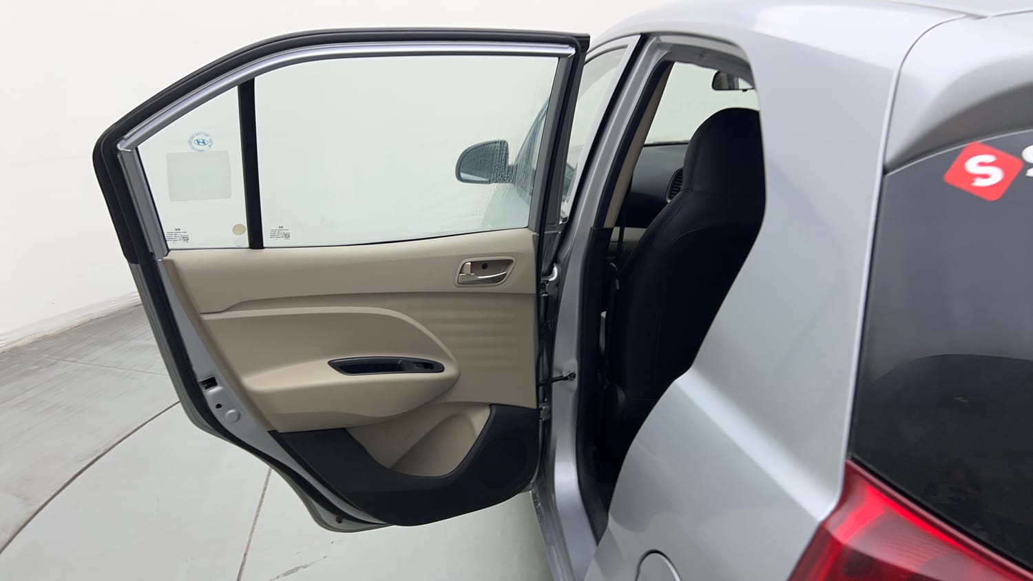 Used 2019 Hyundai Santro Magna Petrol Manual interior LEFT REAR DOOR OPEN VIEW