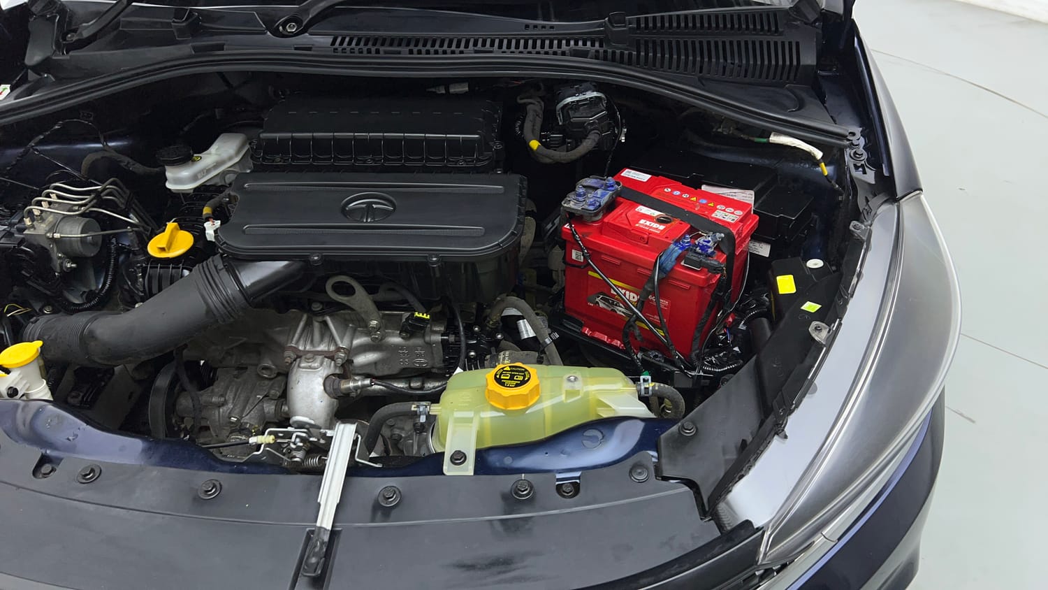 Used 2020 Tata Tigor XM Petrol Manual engine ENGINE LEFT SIDE VIEW