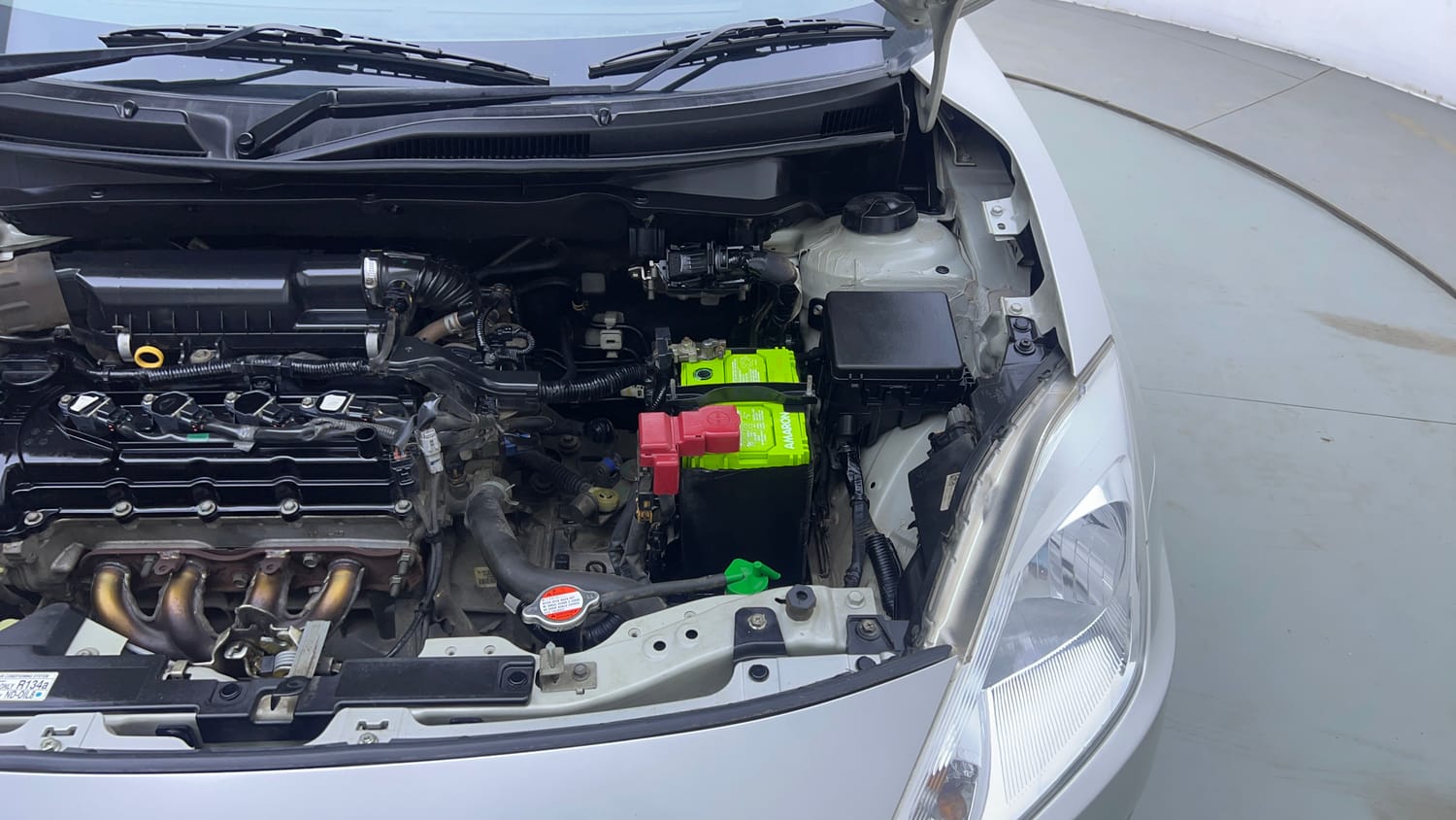 Used 2018 Maruti Suzuki Dzire VXi Petrol Manual engine ENGINE LEFT SIDE VIEW