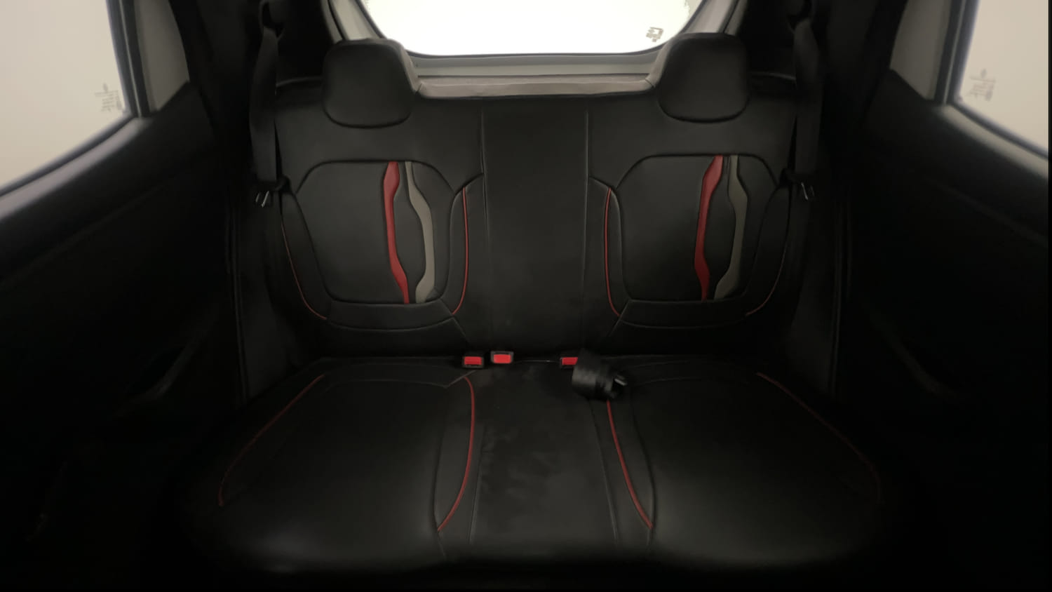 Used 2020 Renault Kwid RXL Petrol Manual interior REAR SEAT CONDITION VIEW
