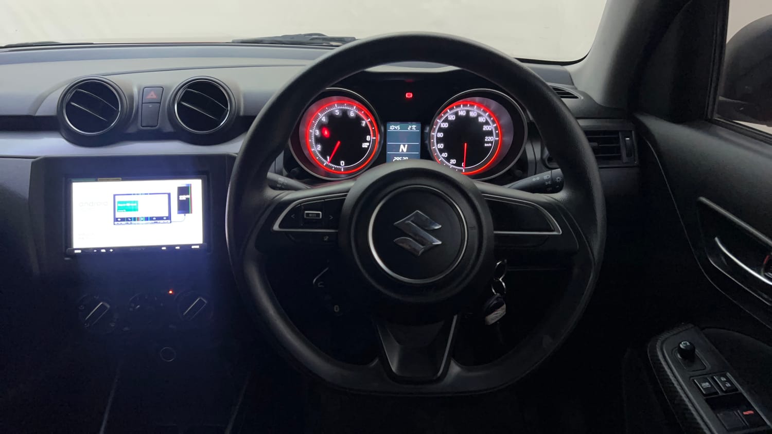 Used 2019 Maruti Suzuki Swift VXi AMT Petrol Automatic interior STEERING VIEW