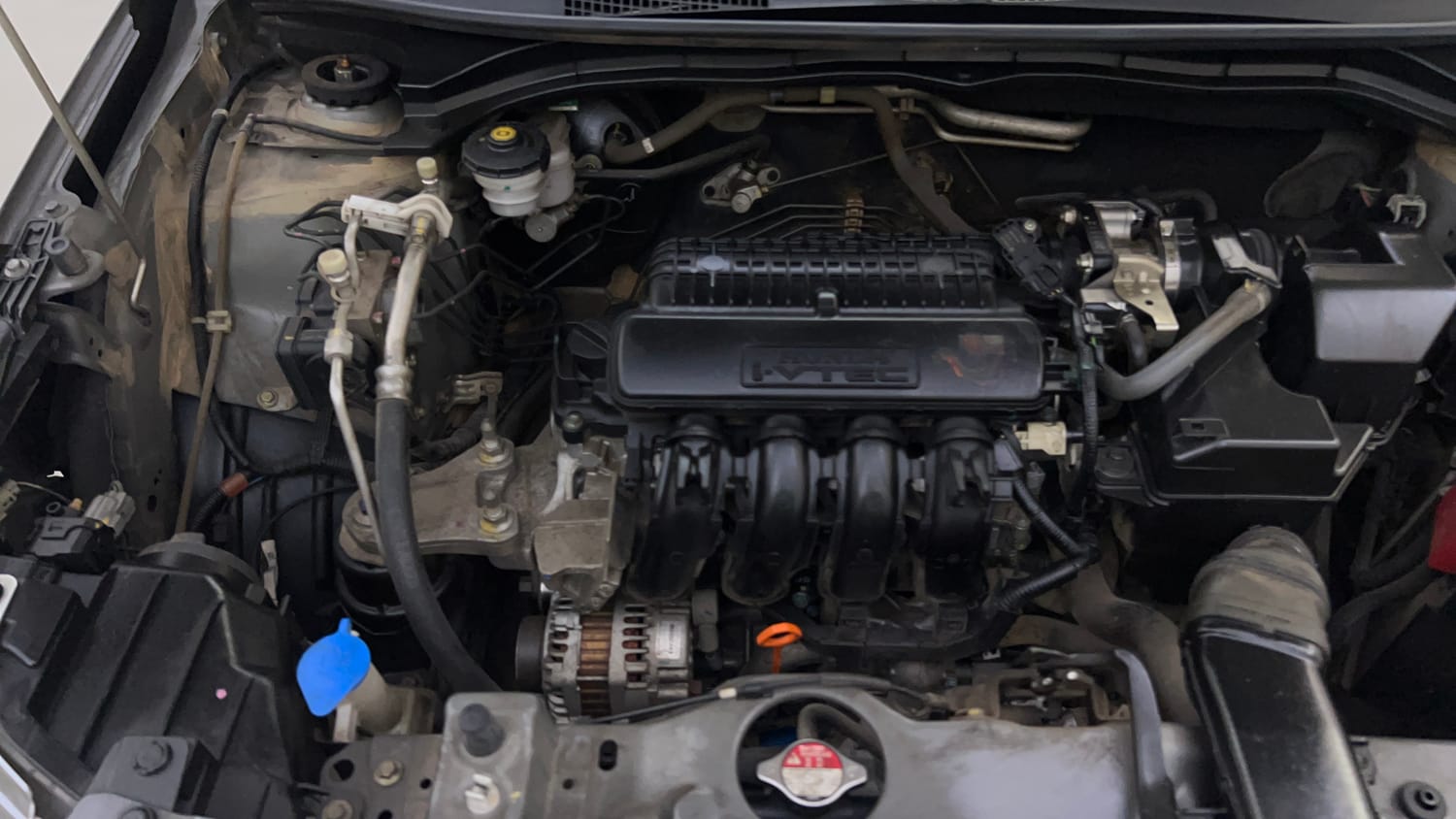 Used 2020 Honda Amaze 1.2 S MT Petrol Petrol Manual engine ENGINE RIGHT SIDE VIEW