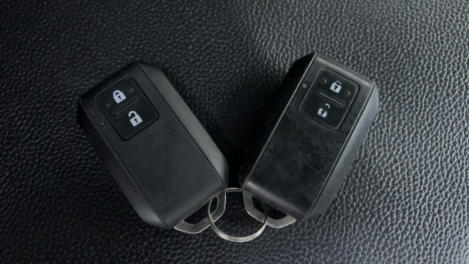 Used 2021 Maruti Suzuki Baleno Zeta Petrol Manual extra CAR KEY VIEW