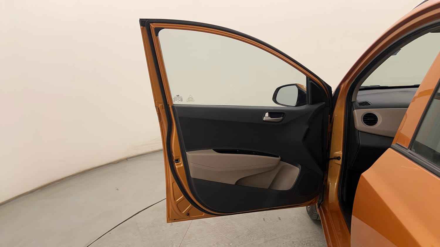 Used 2014 Hyundai Grand i10 Sportz 1.2 Kappa VTVT Petrol Manual interior LEFT FRONT DOOR OPEN VIEW