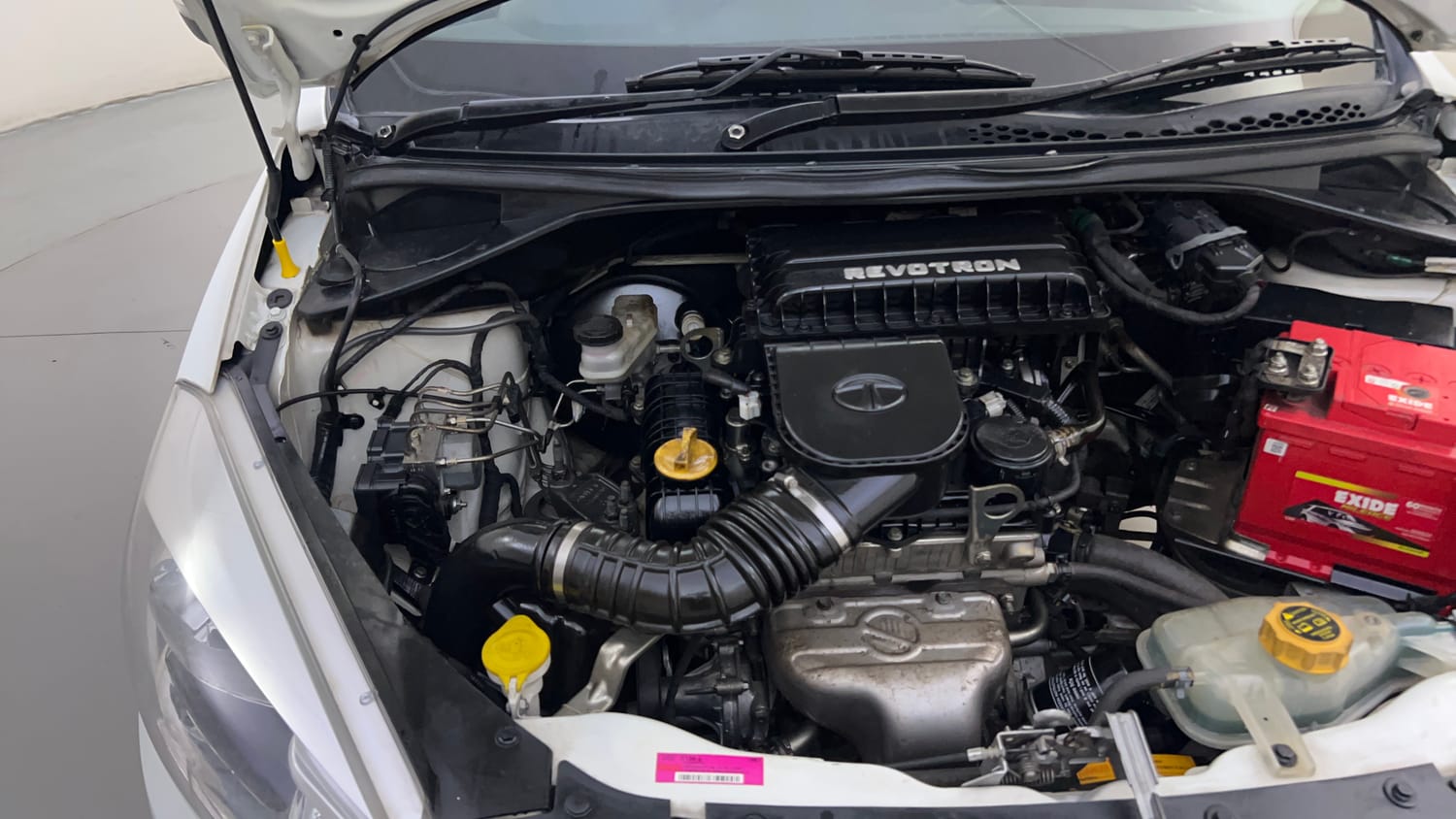 Used 2018 Tata Tiago Revotron XZ Petrol Manual engine ENGINE RIGHT SIDE HINGE & APRON VIEW