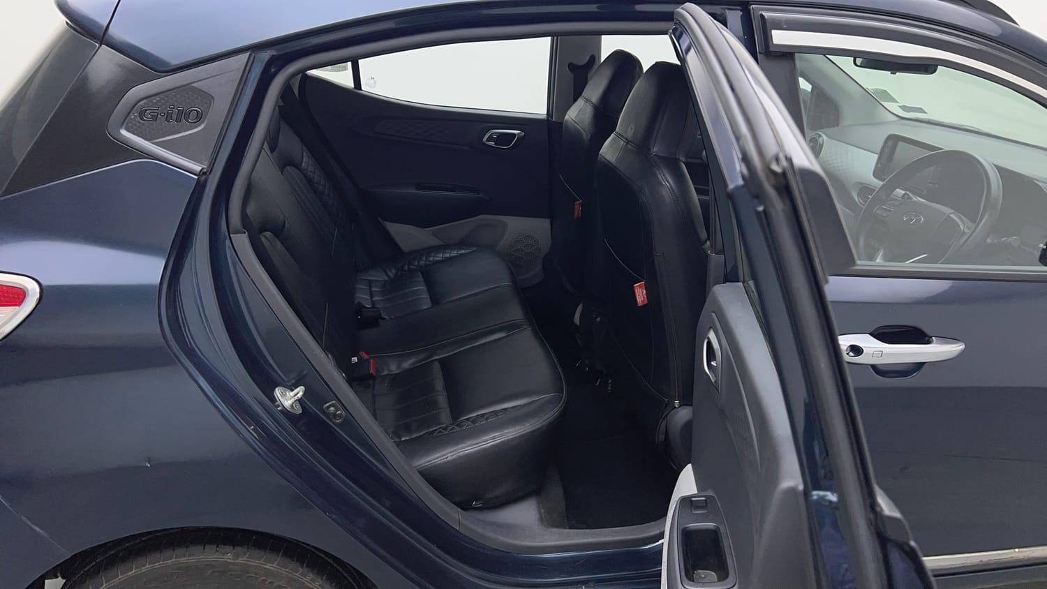 Used 2022 Hyundai Grand i10 Nios Sportz 1.2 Kappa VTVT Petrol Manual interior RIGHT SIDE REAR DOOR CABIN VIEW